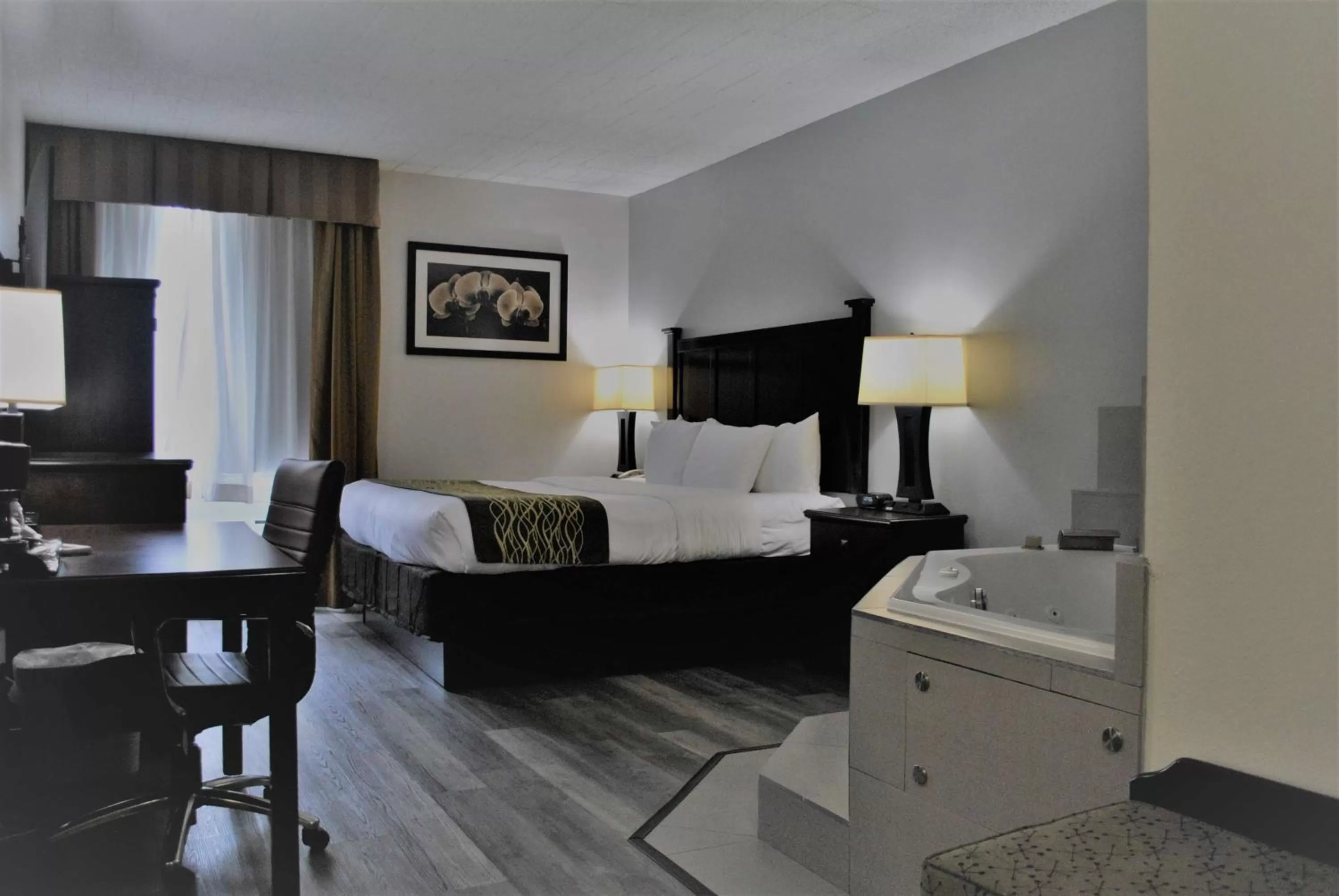 Two-Bedrooms King Suite in Best Western Paramus Hotel & Suites