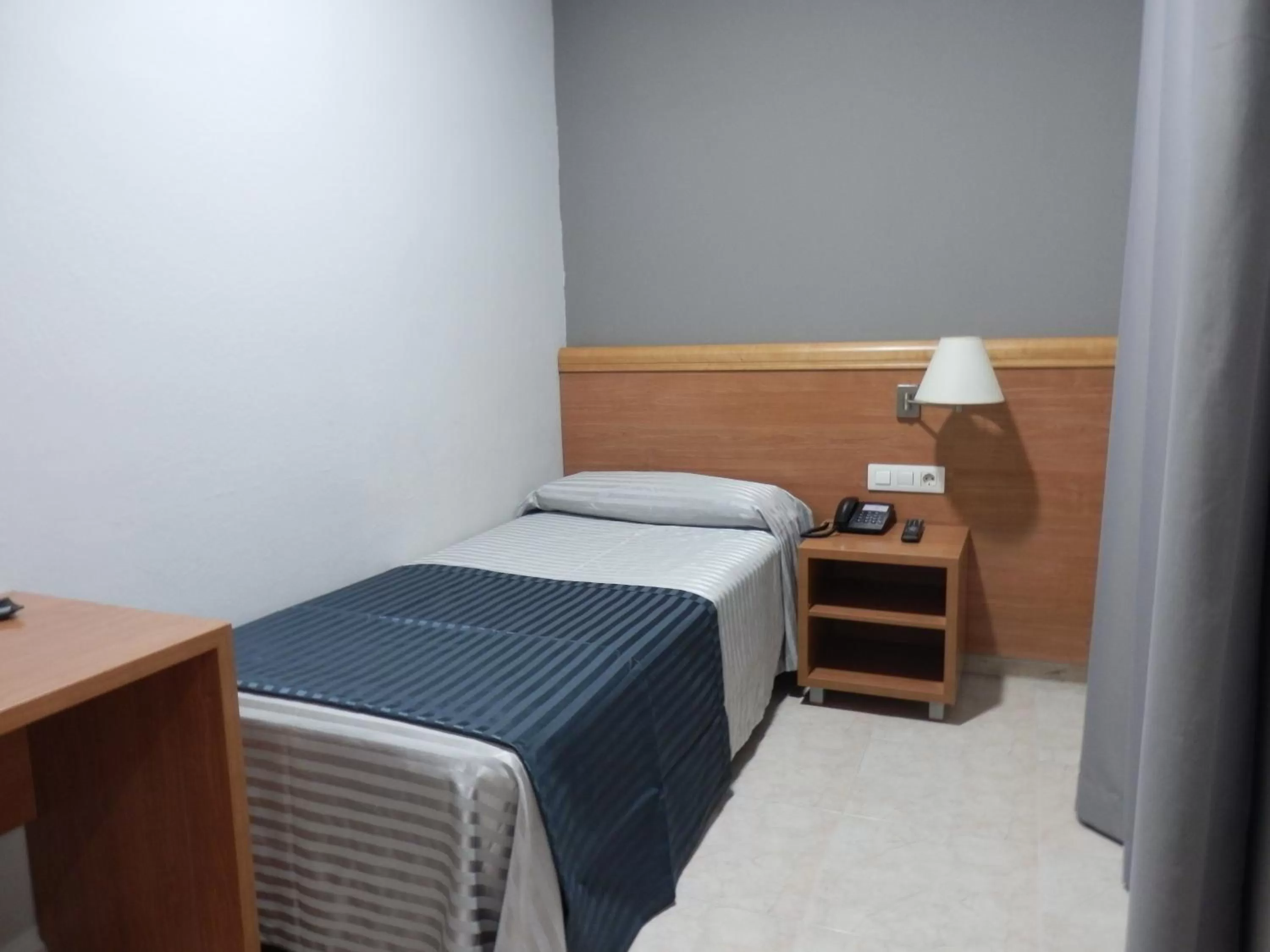 Single Room in Hotel Inglés