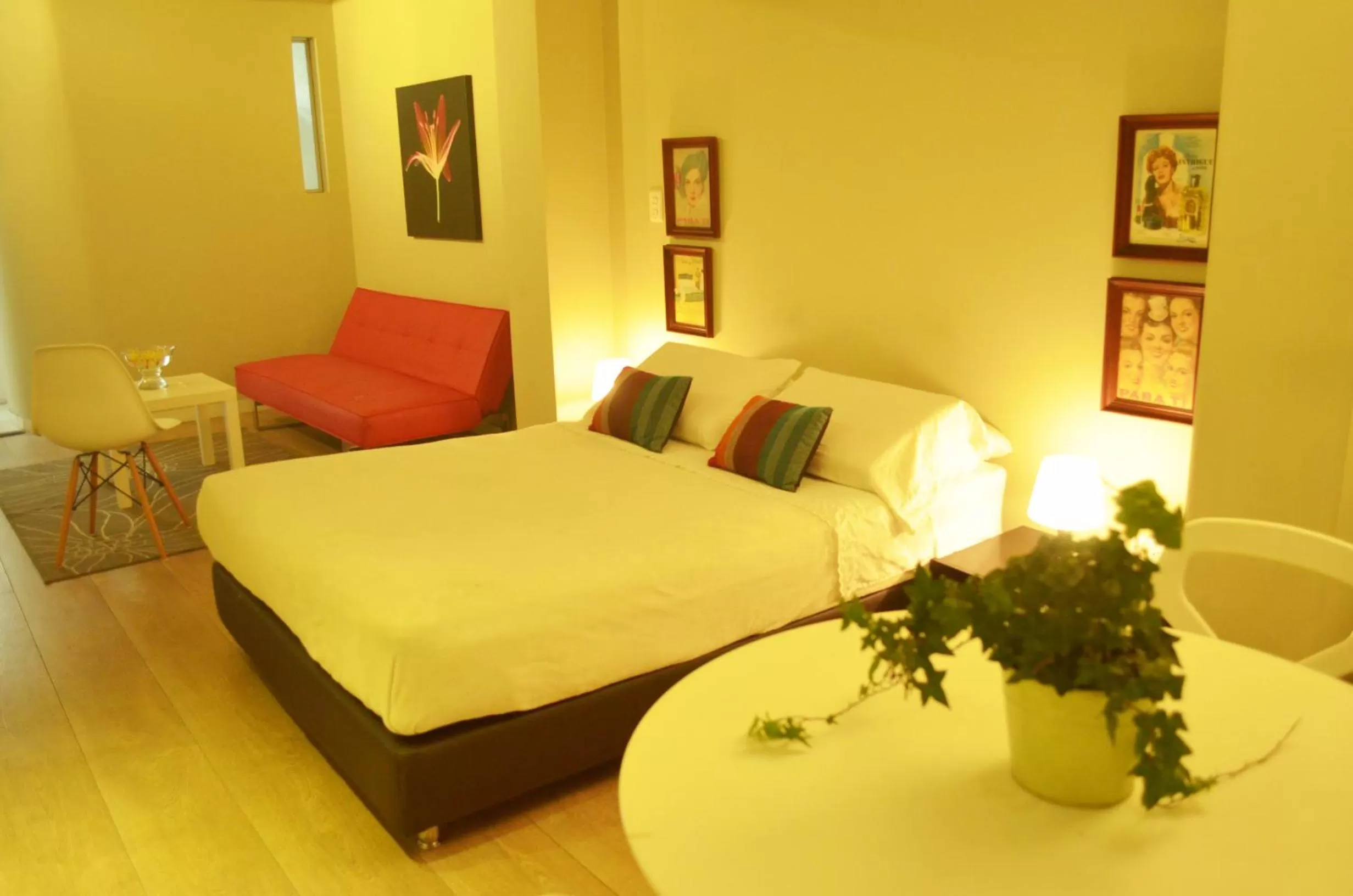 Apartment with Balcony in Hotel Living 55