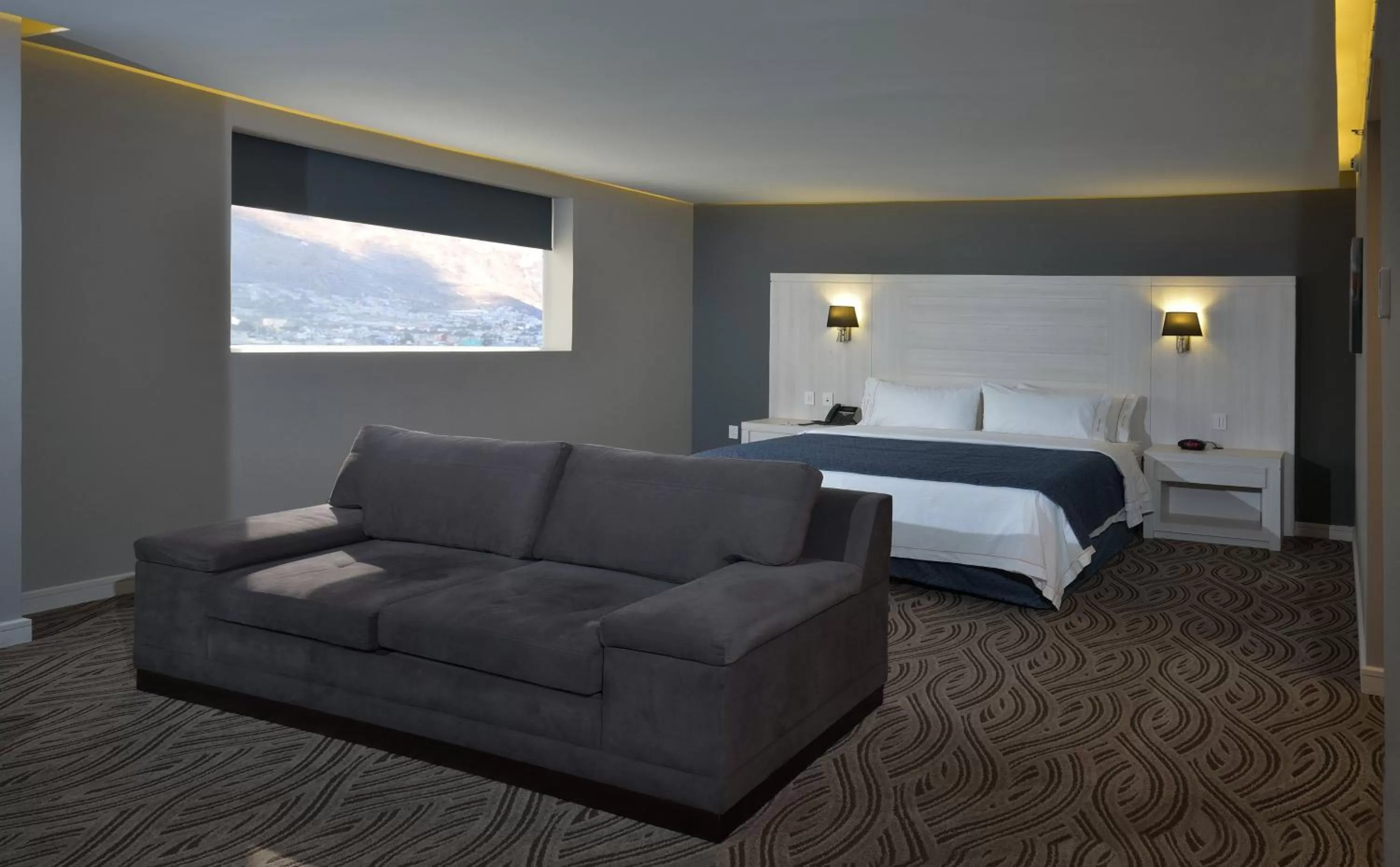 King Suite in Holiday Inn Express Pachuca by IHG
