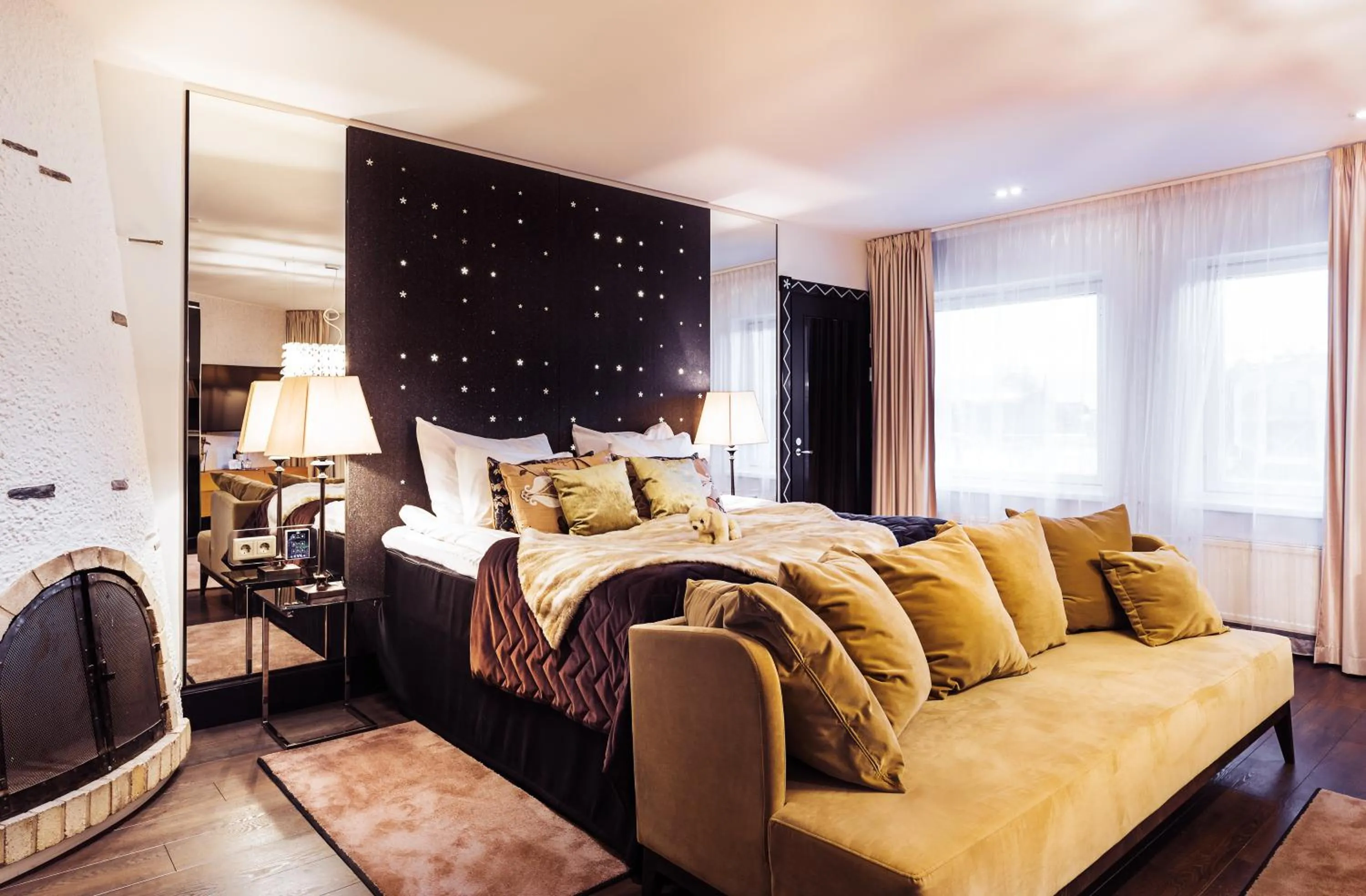 Suite in Arctic Light Hotel