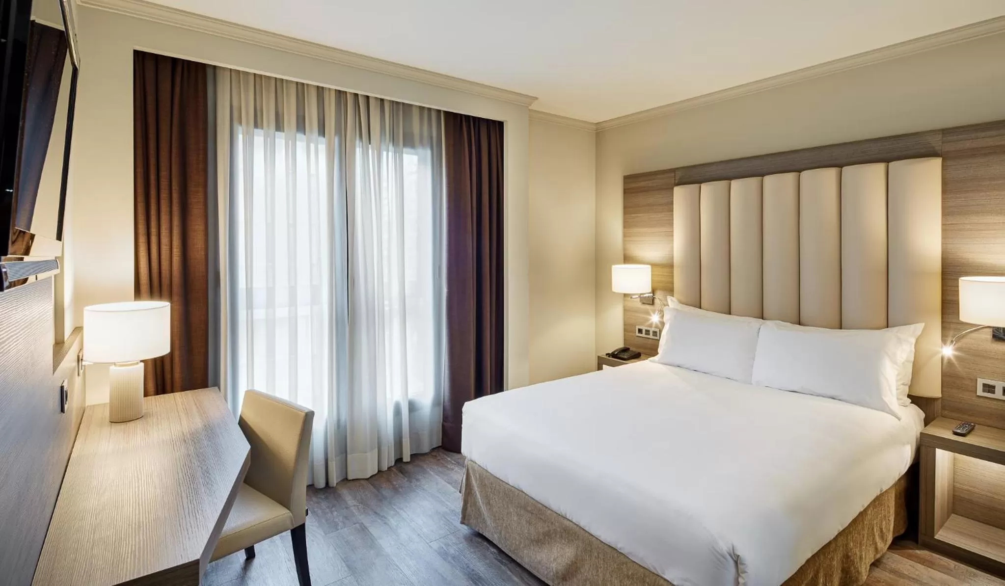 Single Room in Gran Hotel Luna de Granada