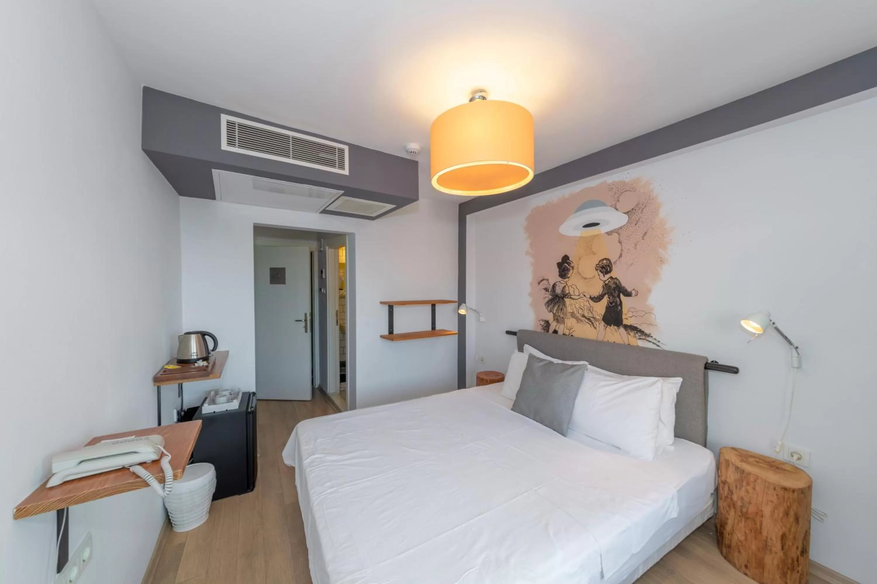 Bed in Rumours Inn