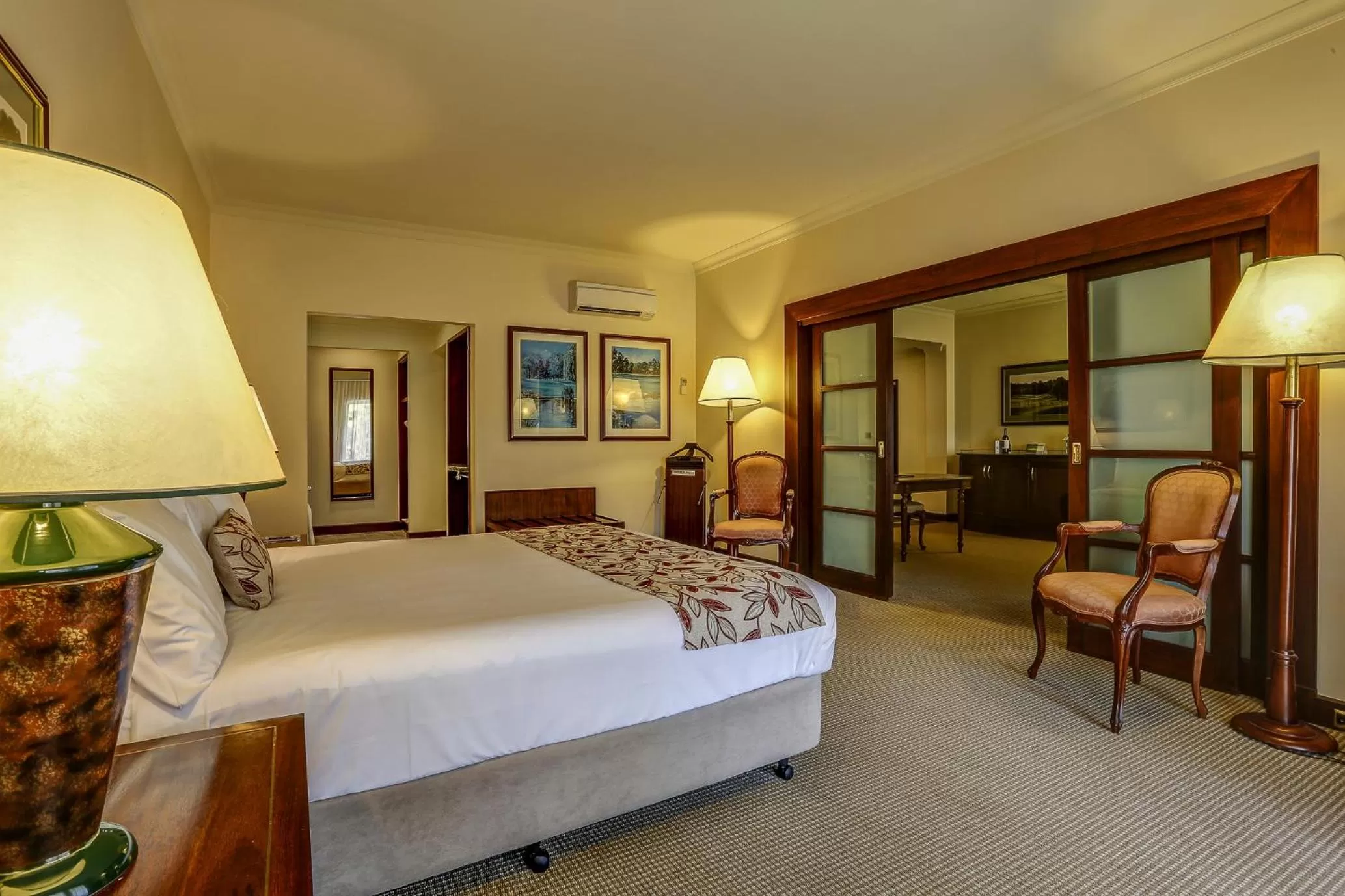 Photo of the whole room, Bed in Joondalup Resort