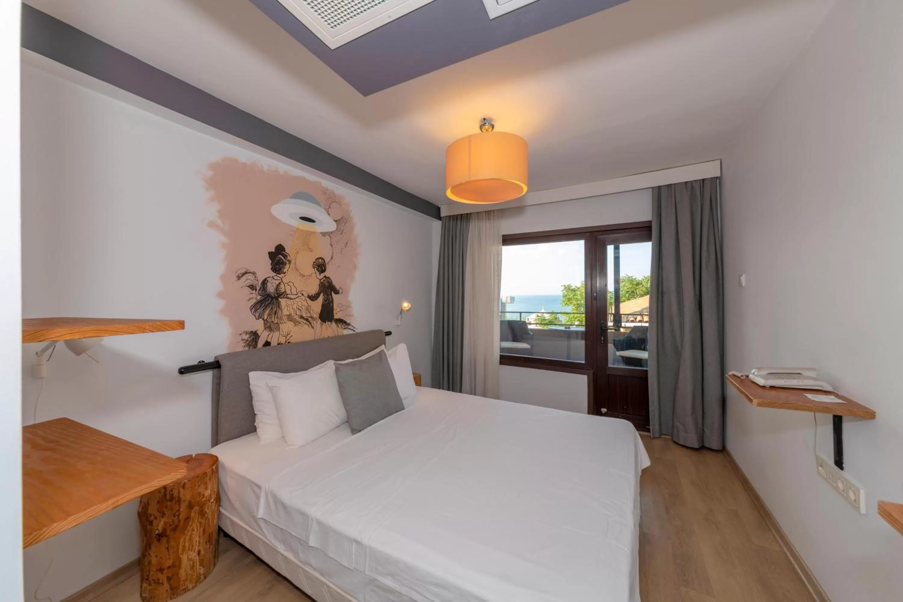 Double Room with Balcony and Sea View in Rumours Inn