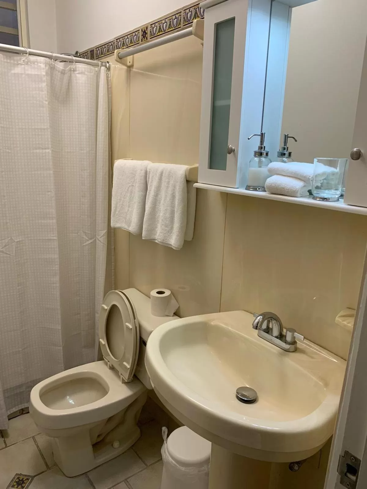 Tryst Deluxe 2 Bedroom Apartment in The Tryst Beachfront Hotel