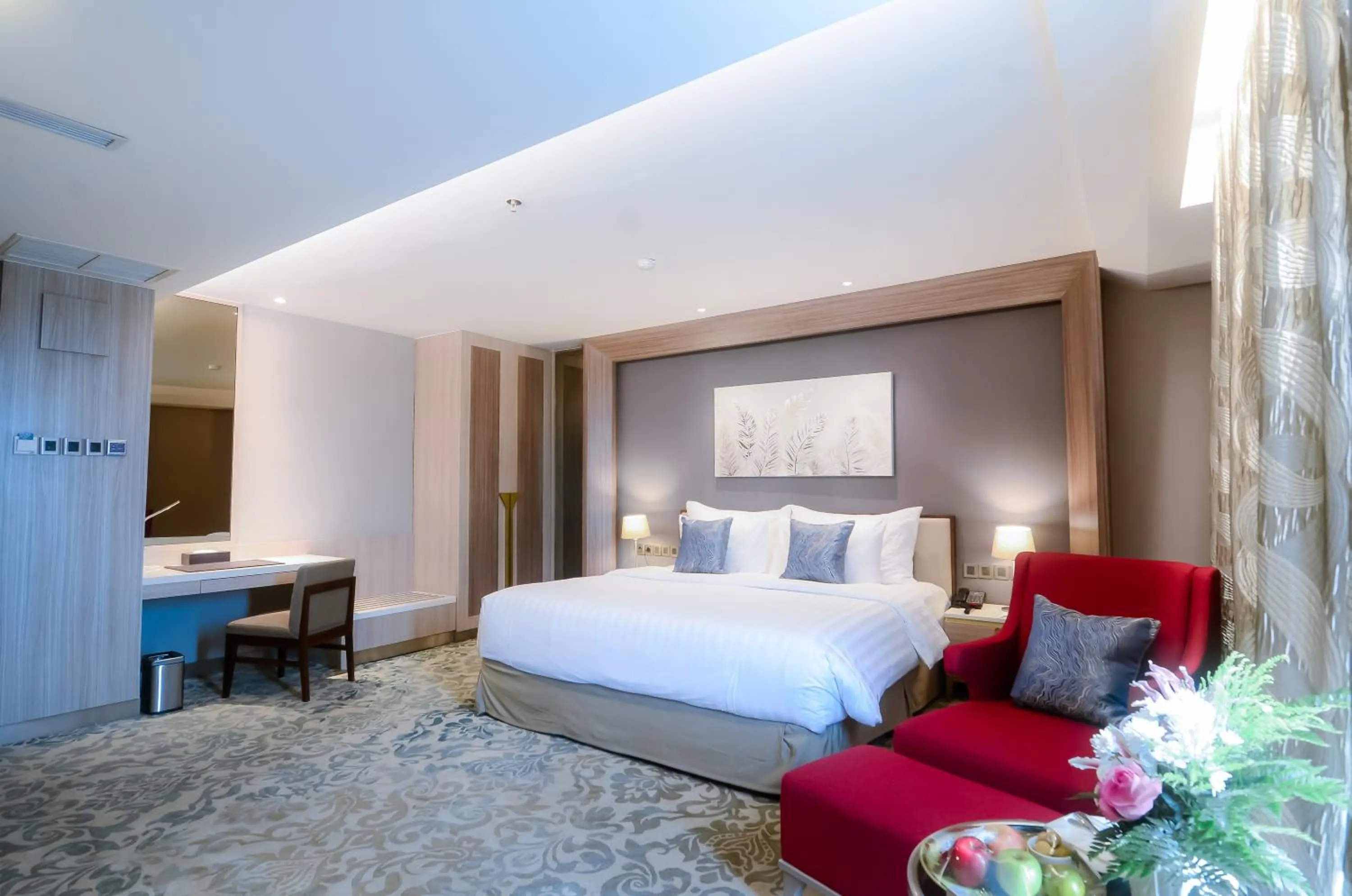 Junior Suite - single occupancy in The Excelton Hotel