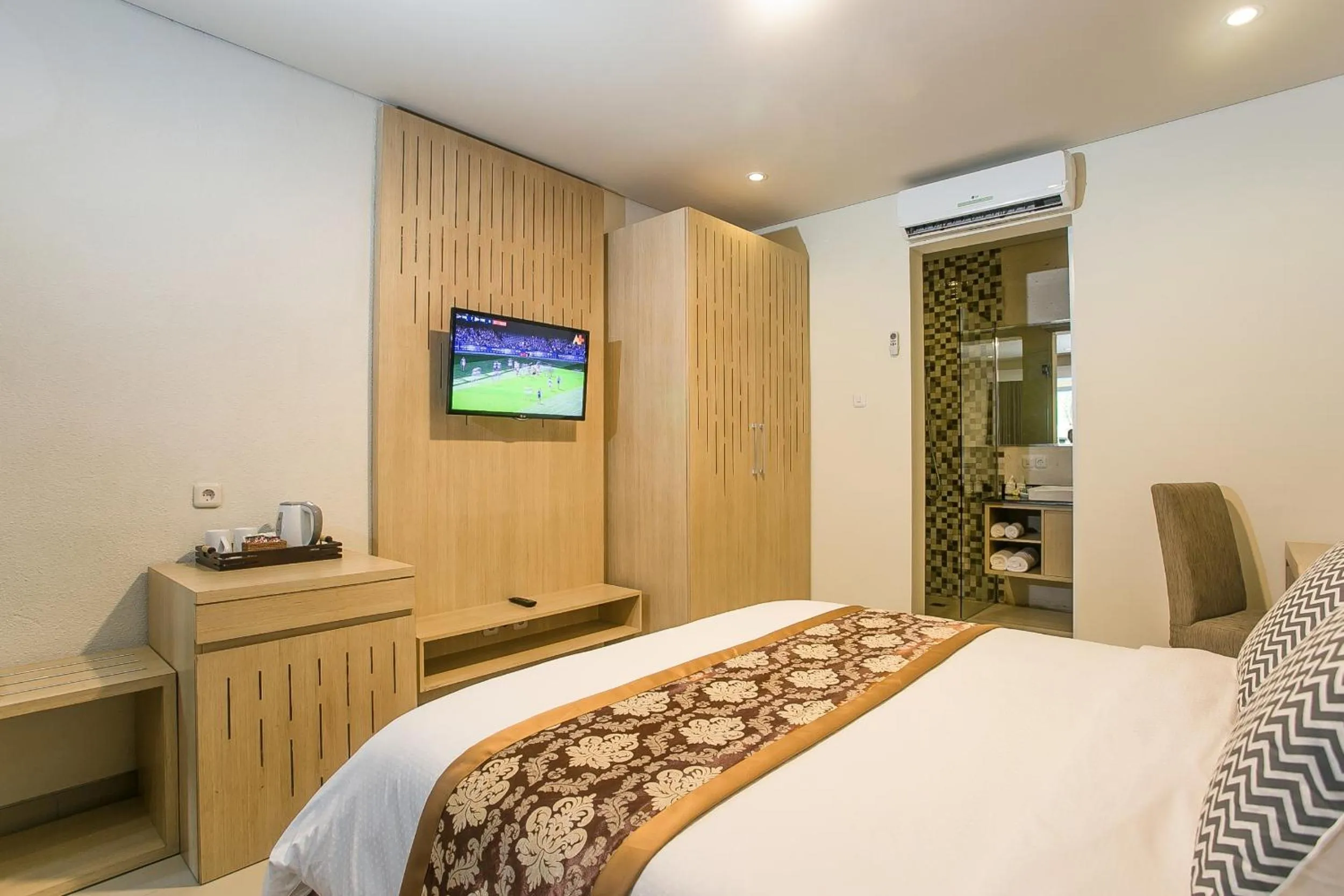 Standard Double Room in Mahalaksmi Boutique Hotel