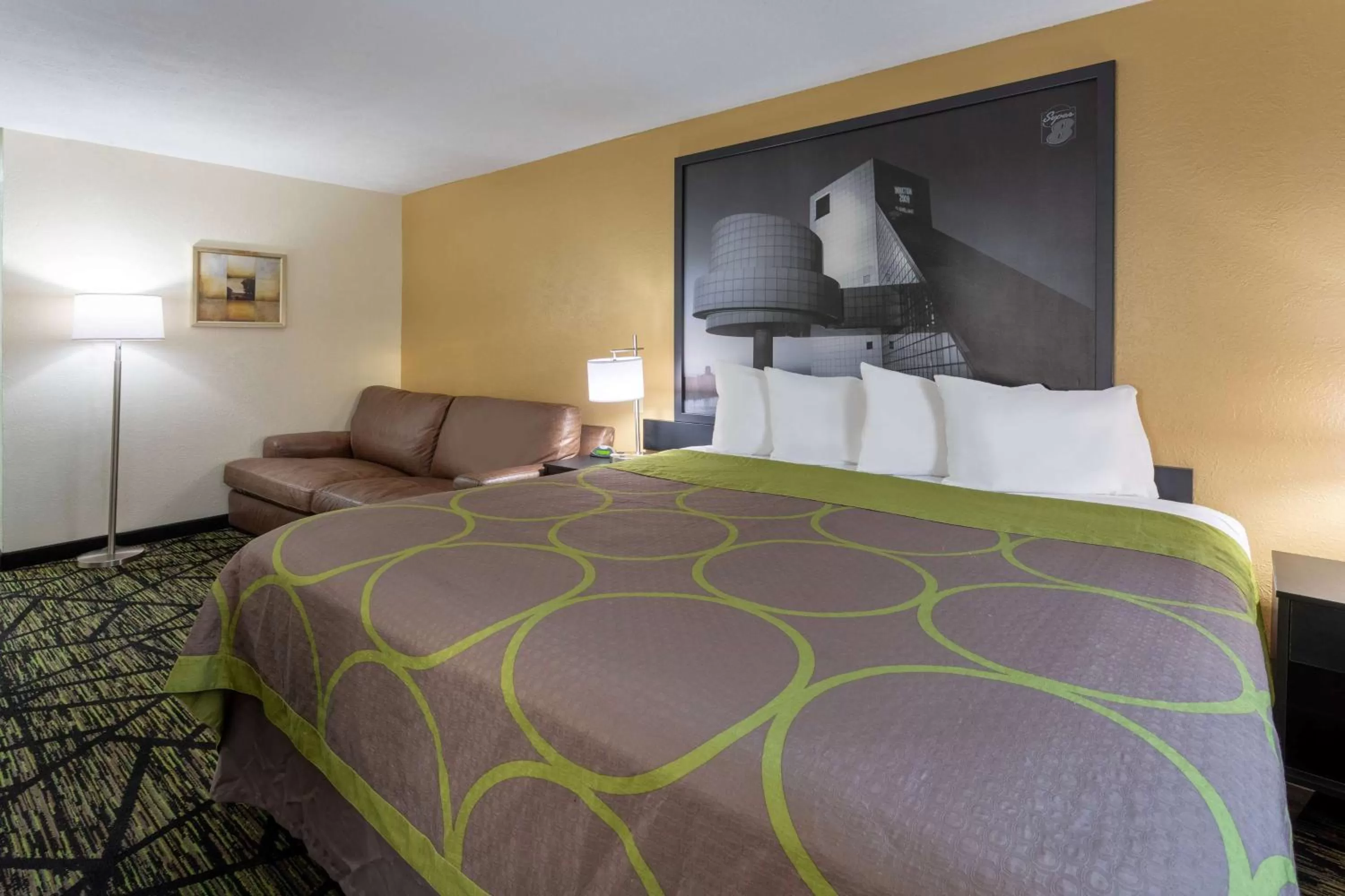 Standard King Room - Smoking in Super 8 by Wyndham Wooster