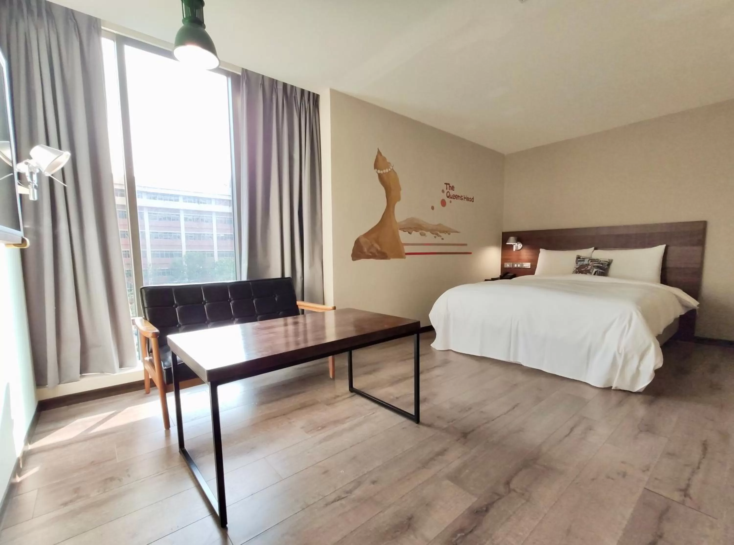 Deluxe Double Room with Bath in Just Live Inn-Keelung