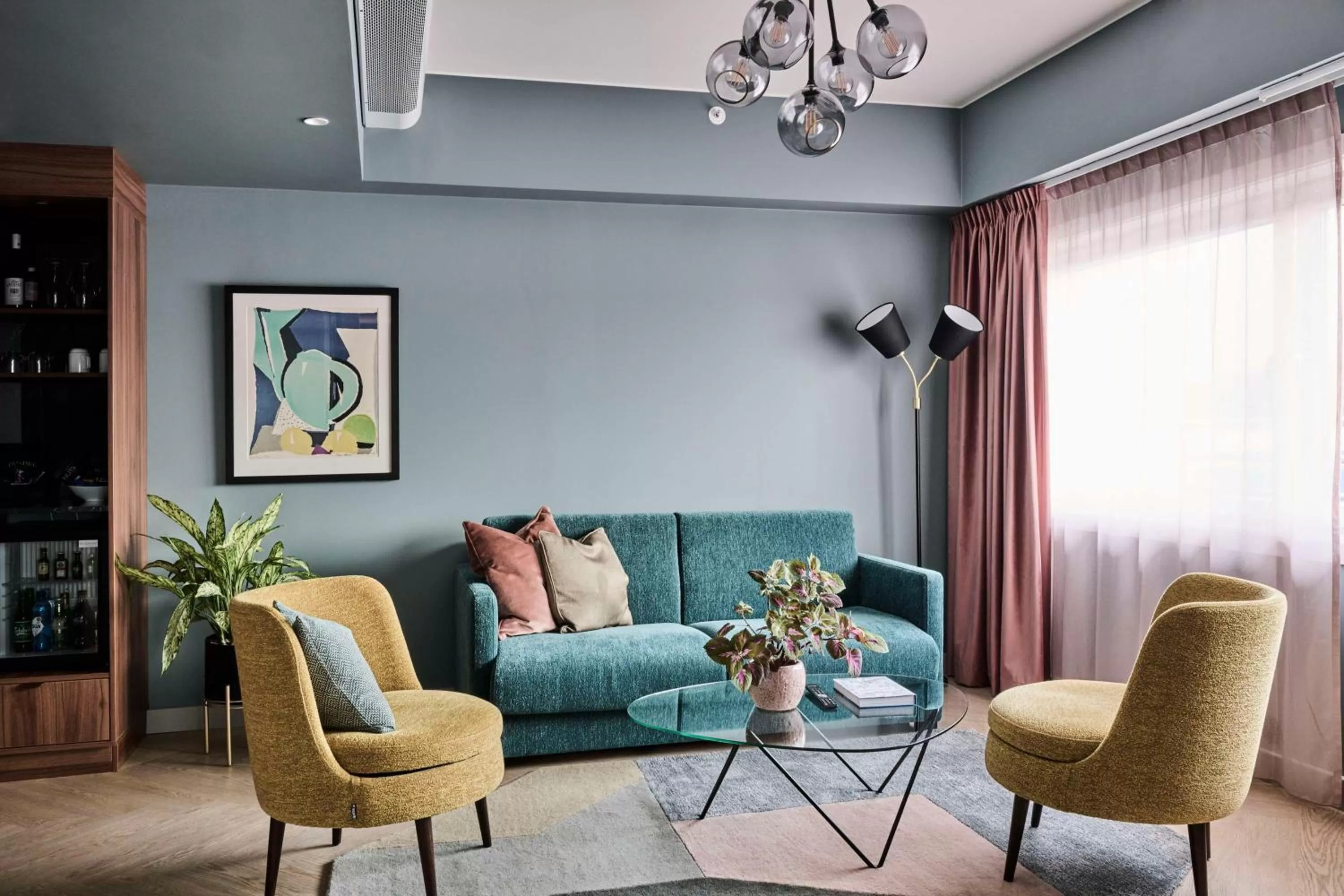 One-Bedroom Suite with Balcony and Harbor View in Radisson Blu Caledonien Hotel, Kristiansand