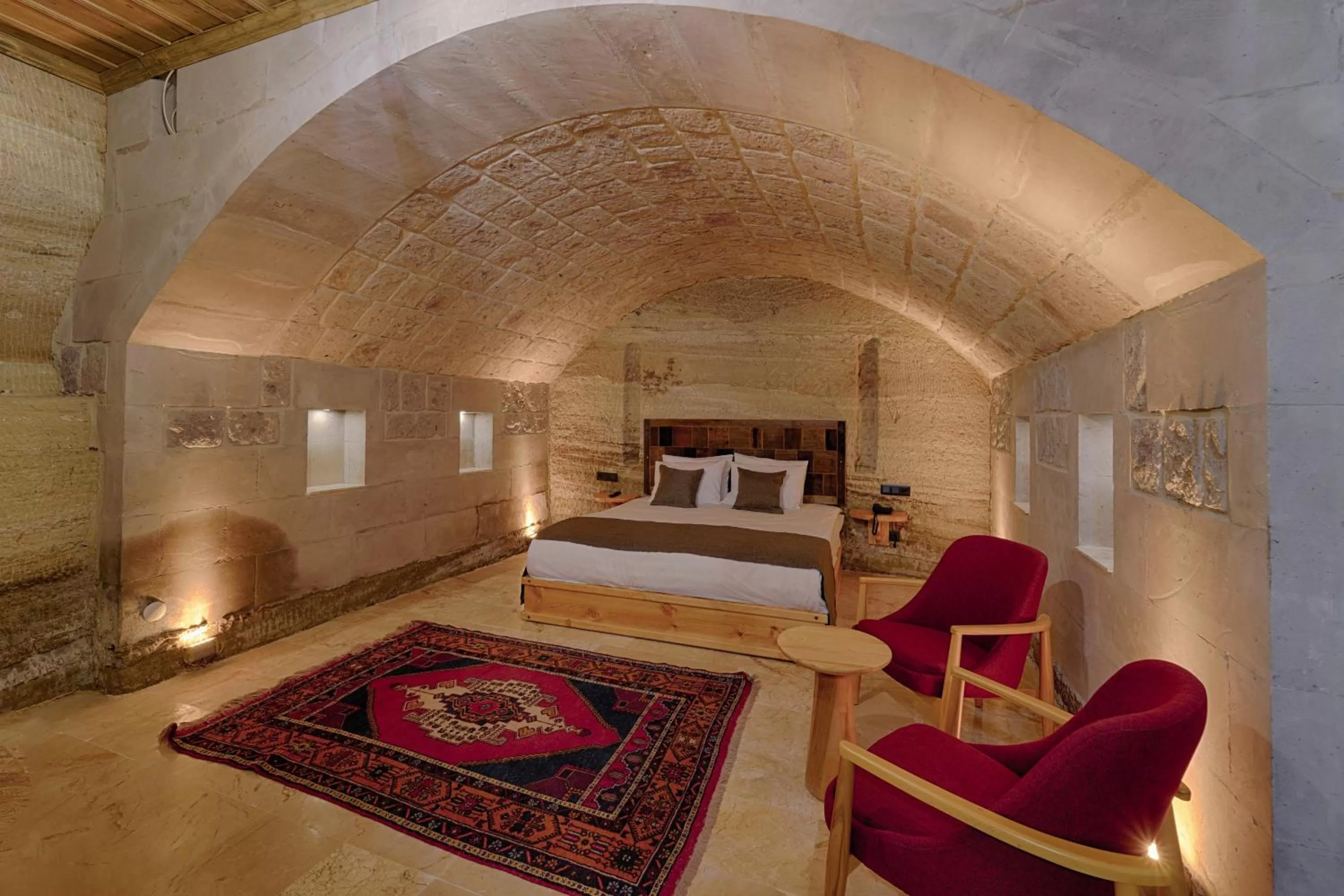 Suite in Concept Cave House