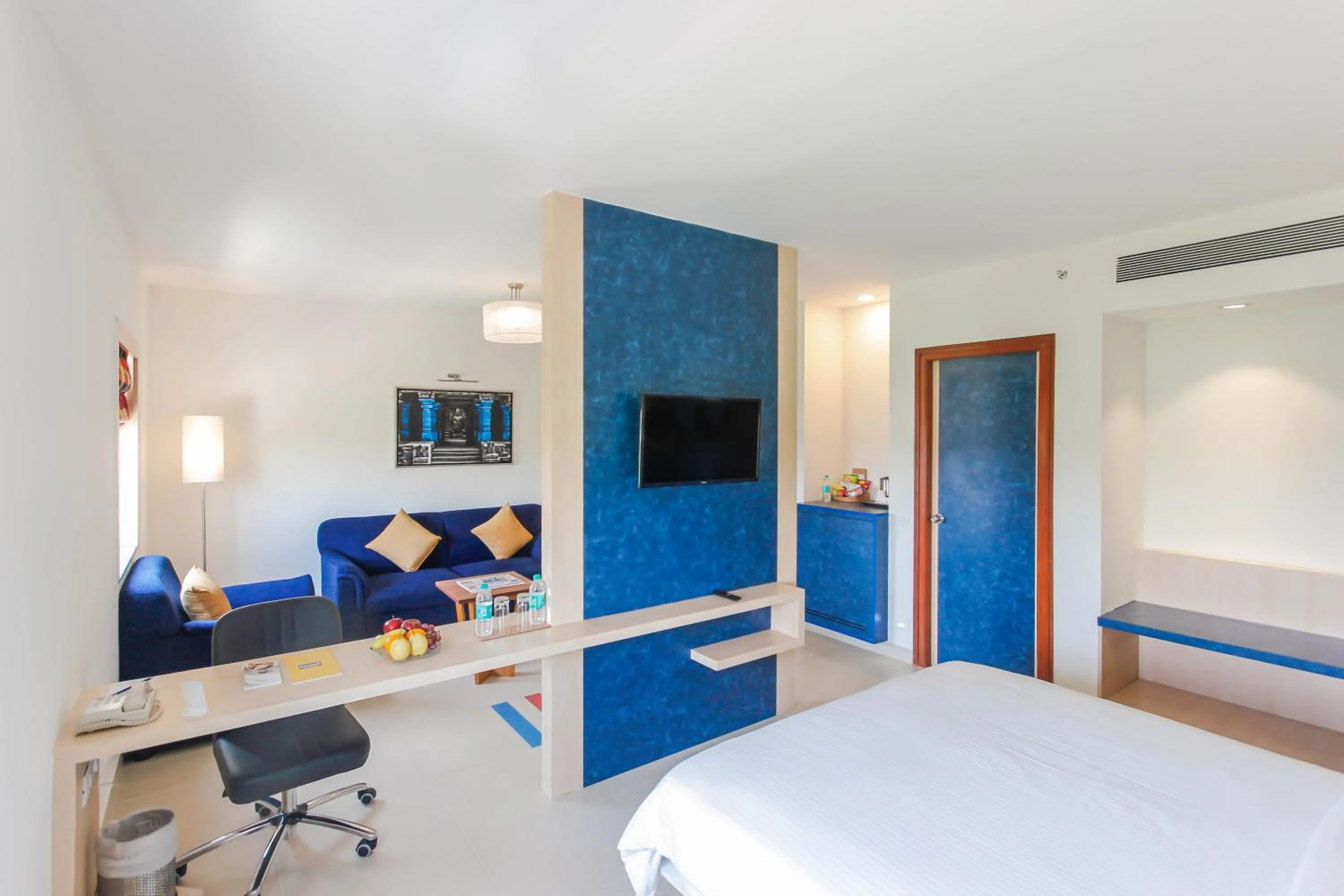 Suite - single occupancy in Kalyan Grand - a business hotel