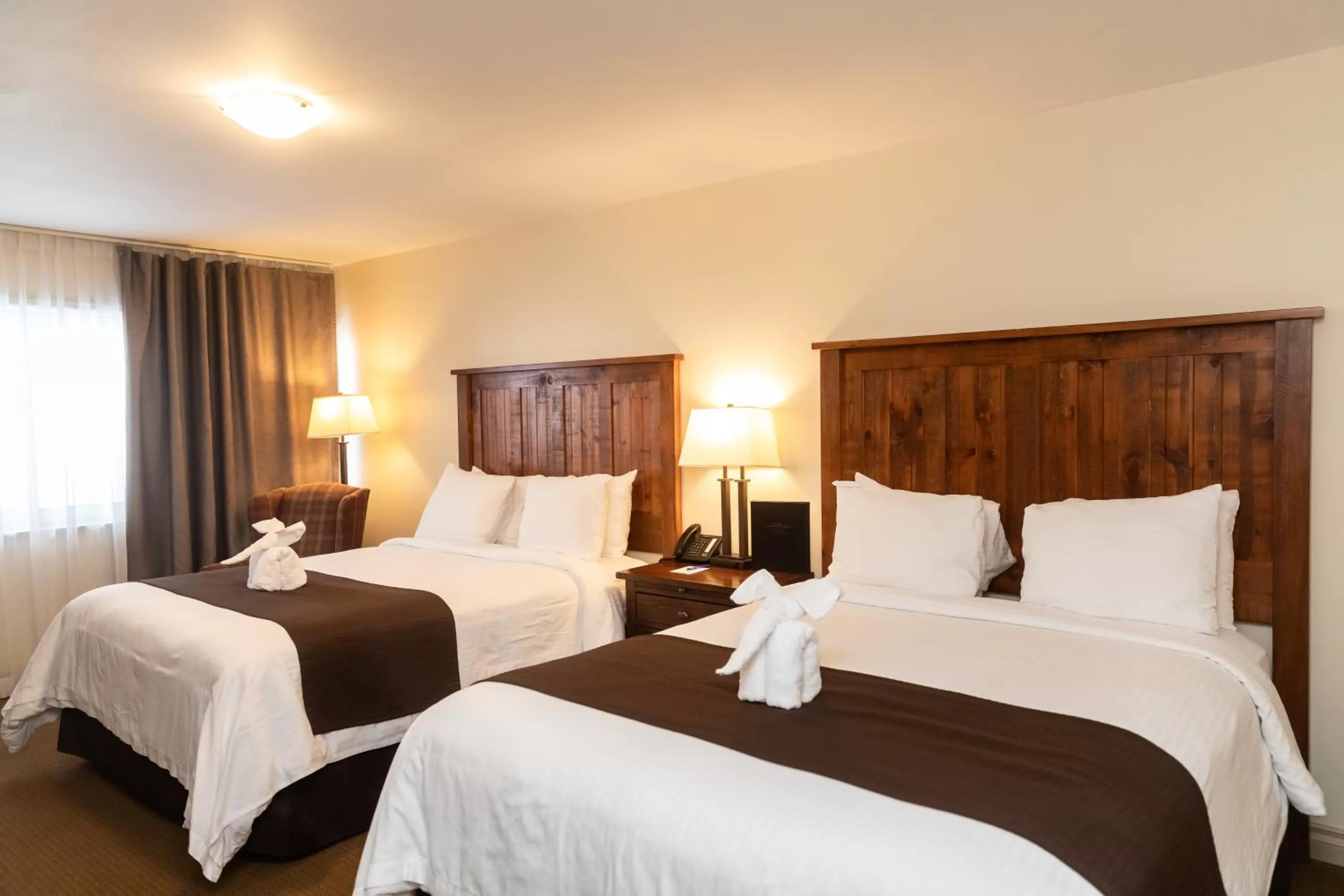 Queen Room with Two Queen Beds with Balcony - Non-Smoking in Hidden Valley Resort, an Ascend Collection Resort