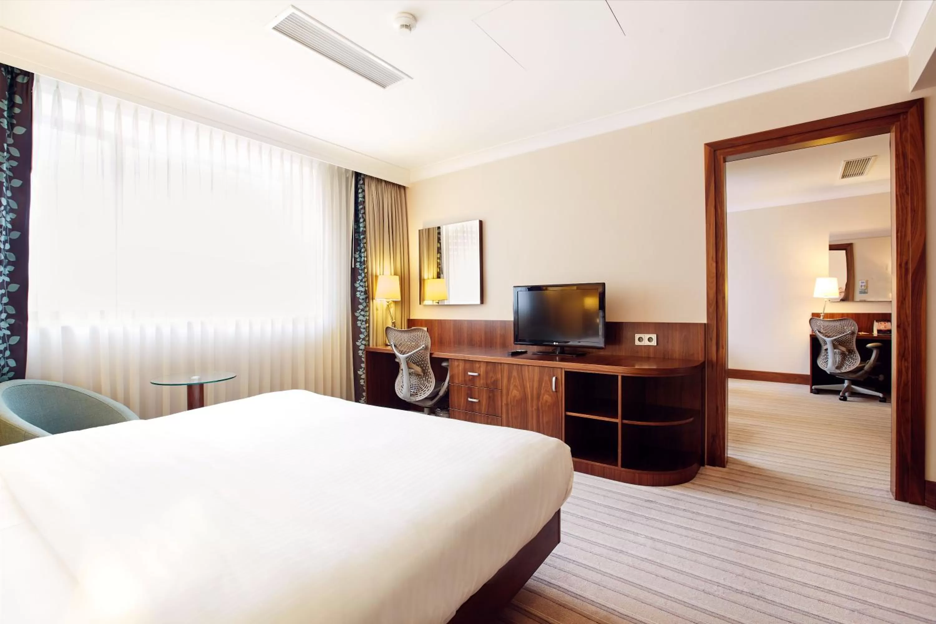 One-Bedroom King Suite in Hilton Garden Inn Rzeszów