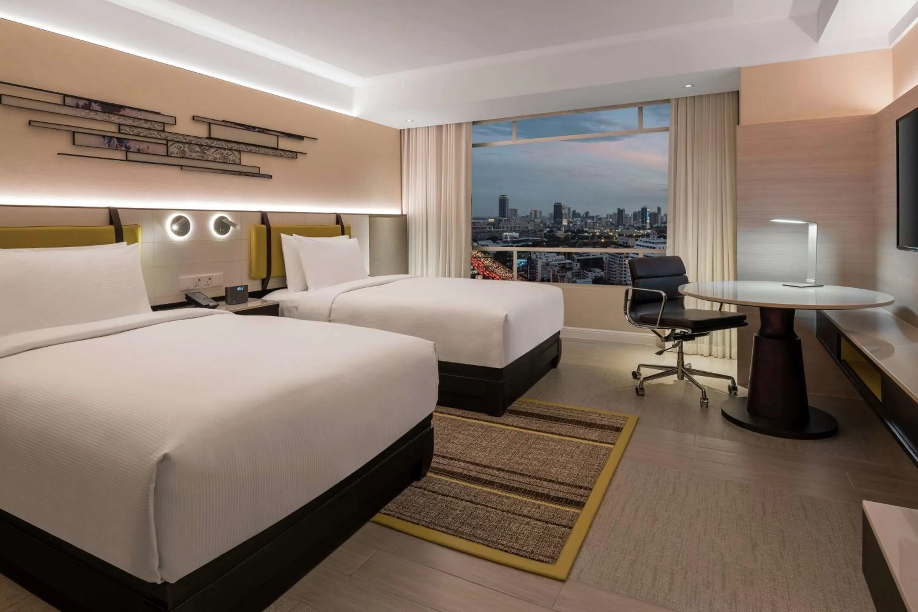 Connecting Deluxe Family Room in DoubleTree by Hilton Bangkok Ploenchit