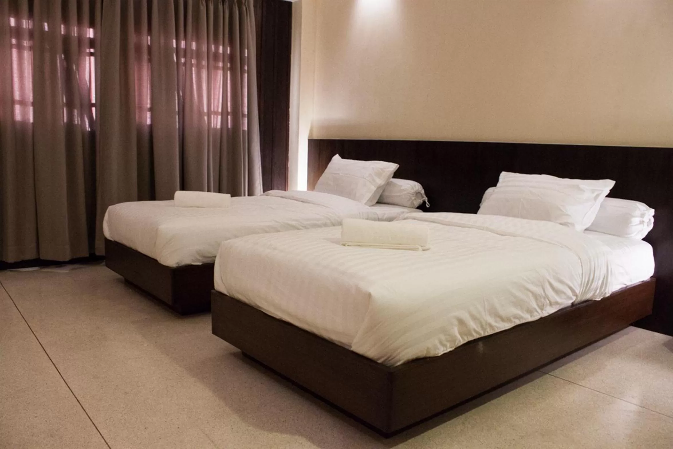 Superior Twin Room in ONCE (upon a time) Chiang Mai Home