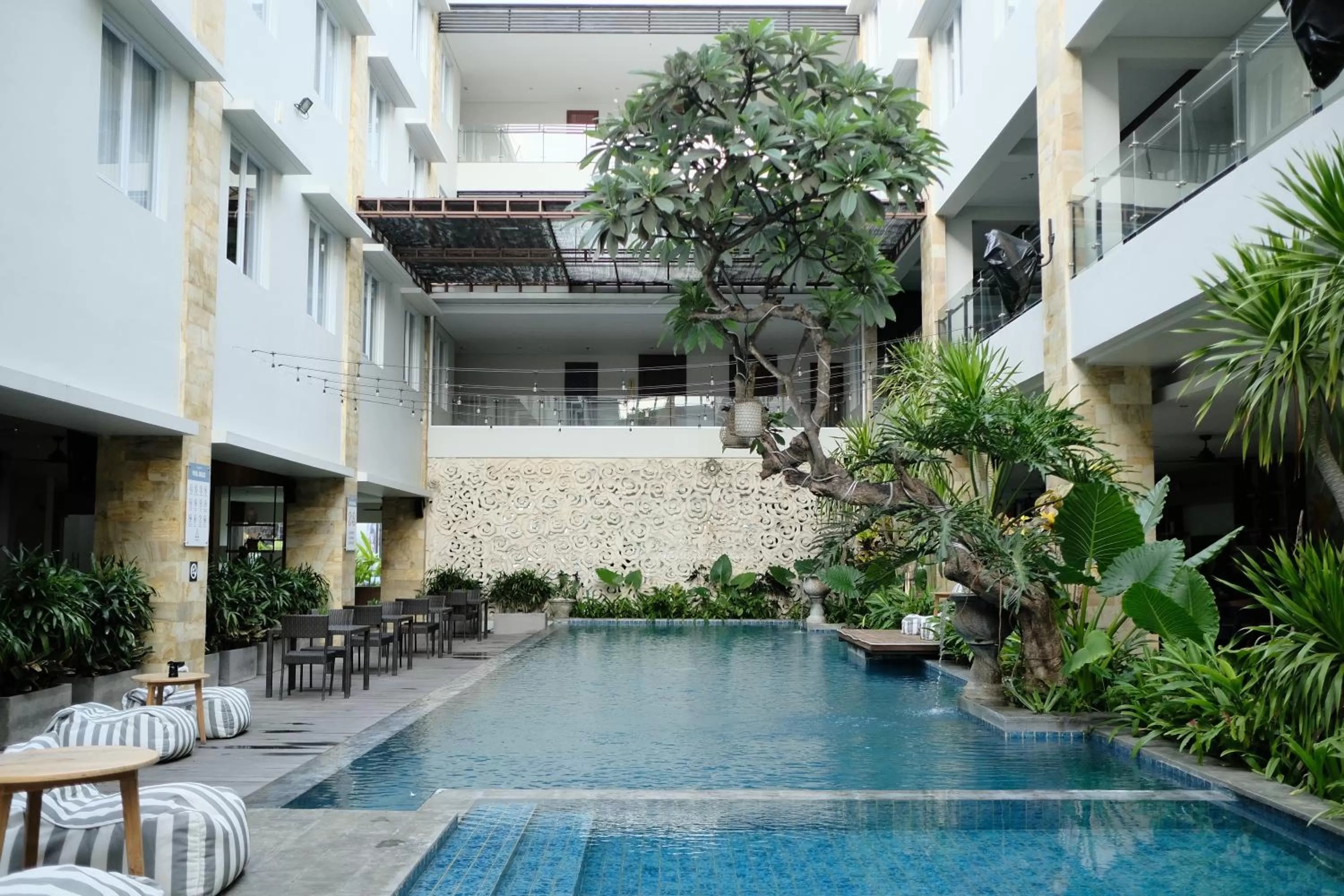 Crystalkuta Hotel - Bali