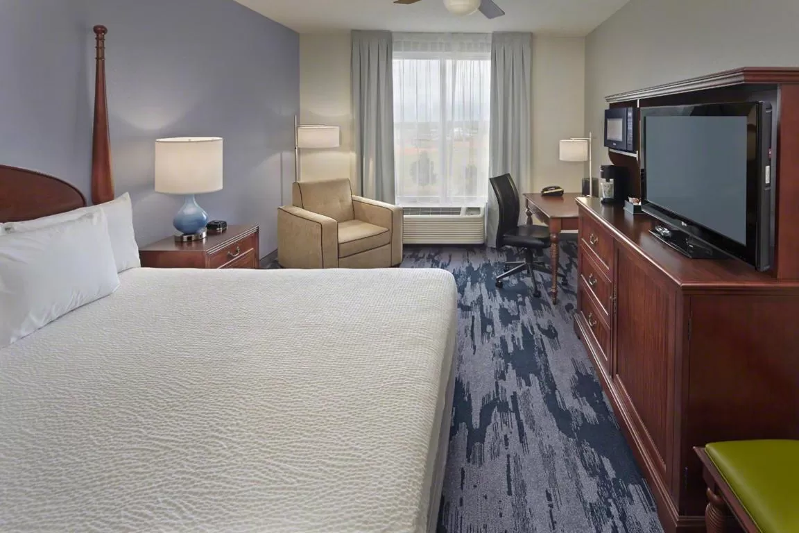 King Room - Disability Access/Non-Smoking in SummerPlace Inn