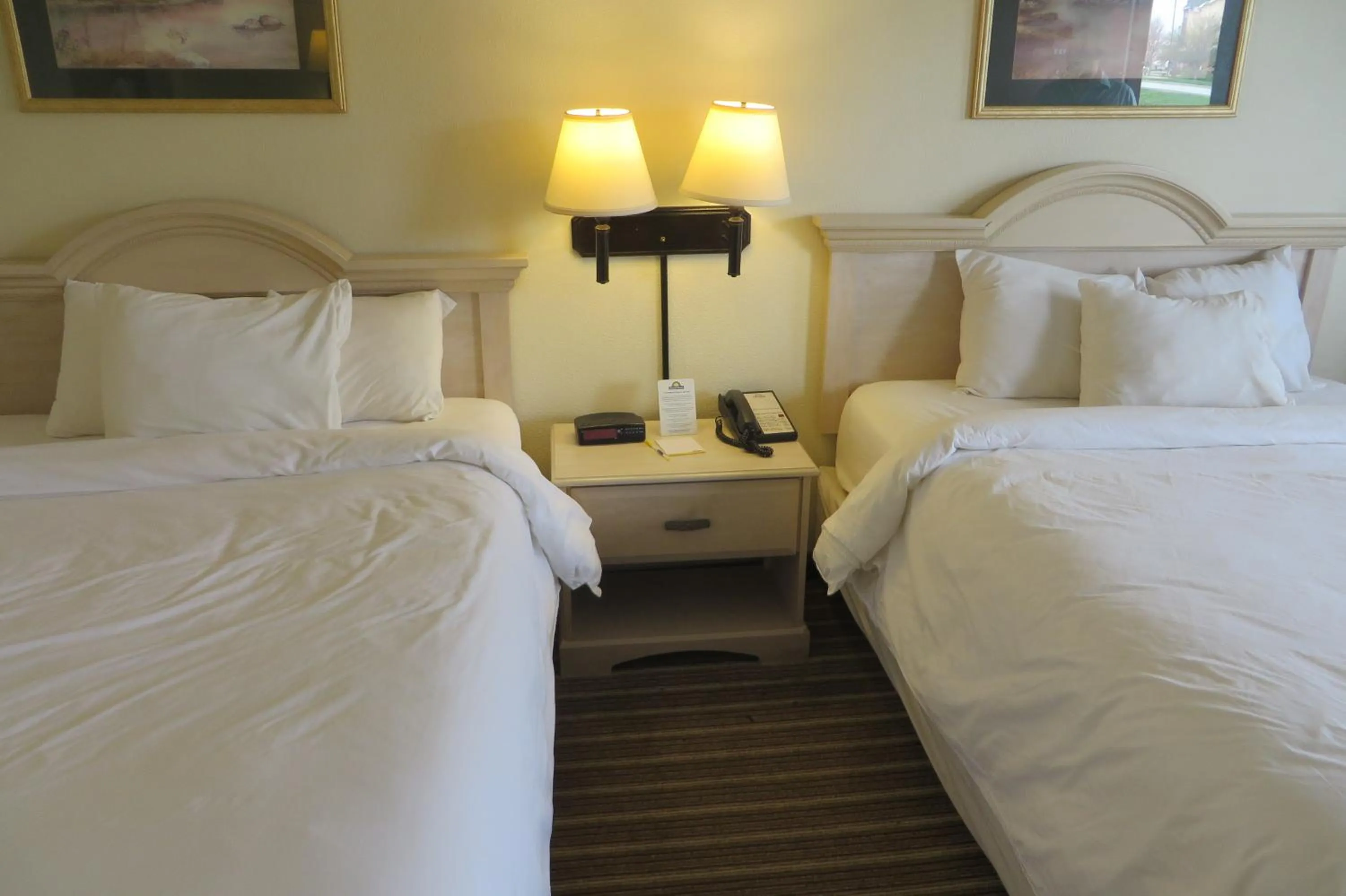 Queen Room with Two Queen Beds - Non-Smoking in Days Inn by Wyndham Plainfield