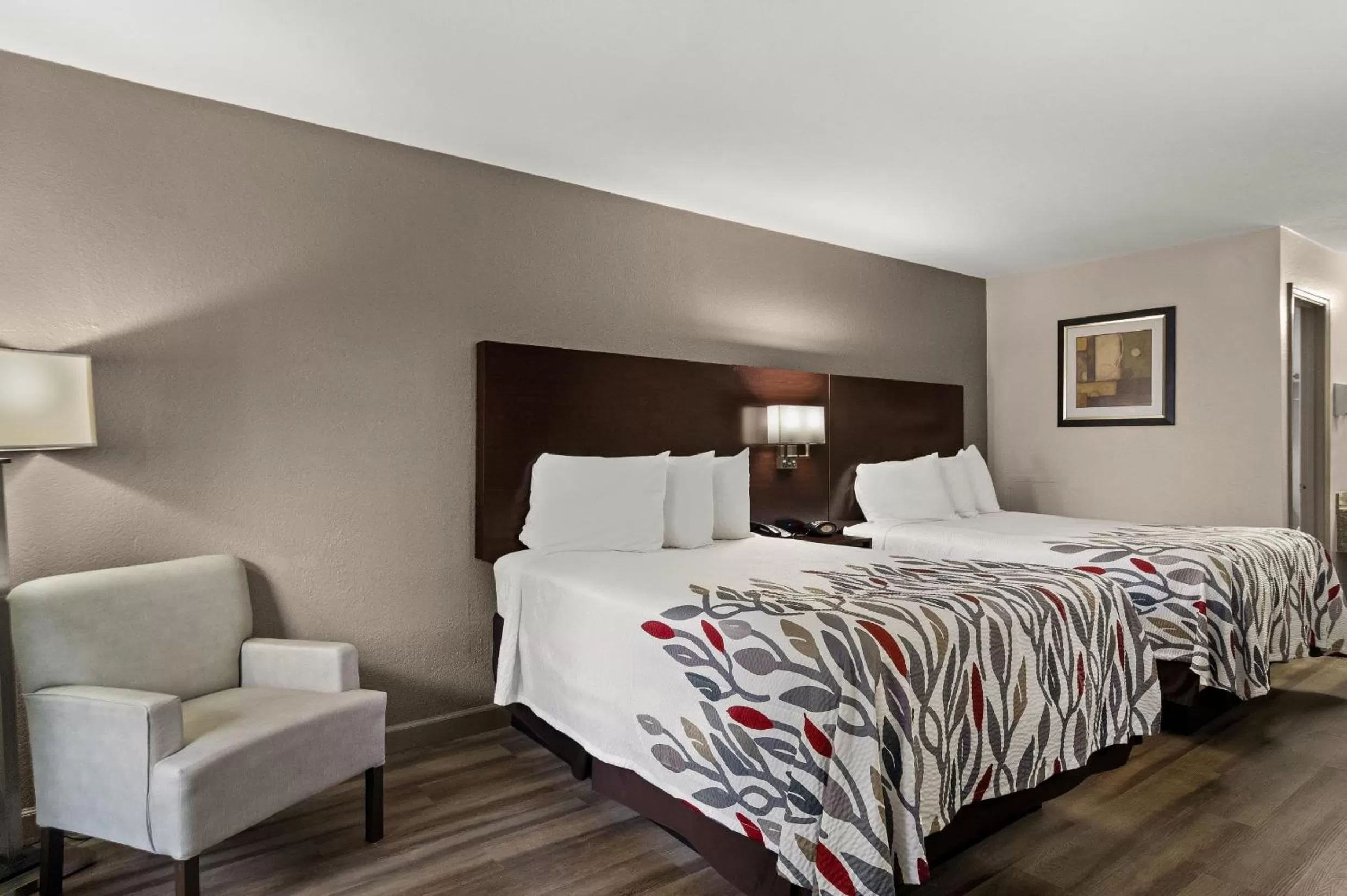 Deluxe Room with Two Double Beds Smoking - single occupancy in Red Roof Inn Baldwin