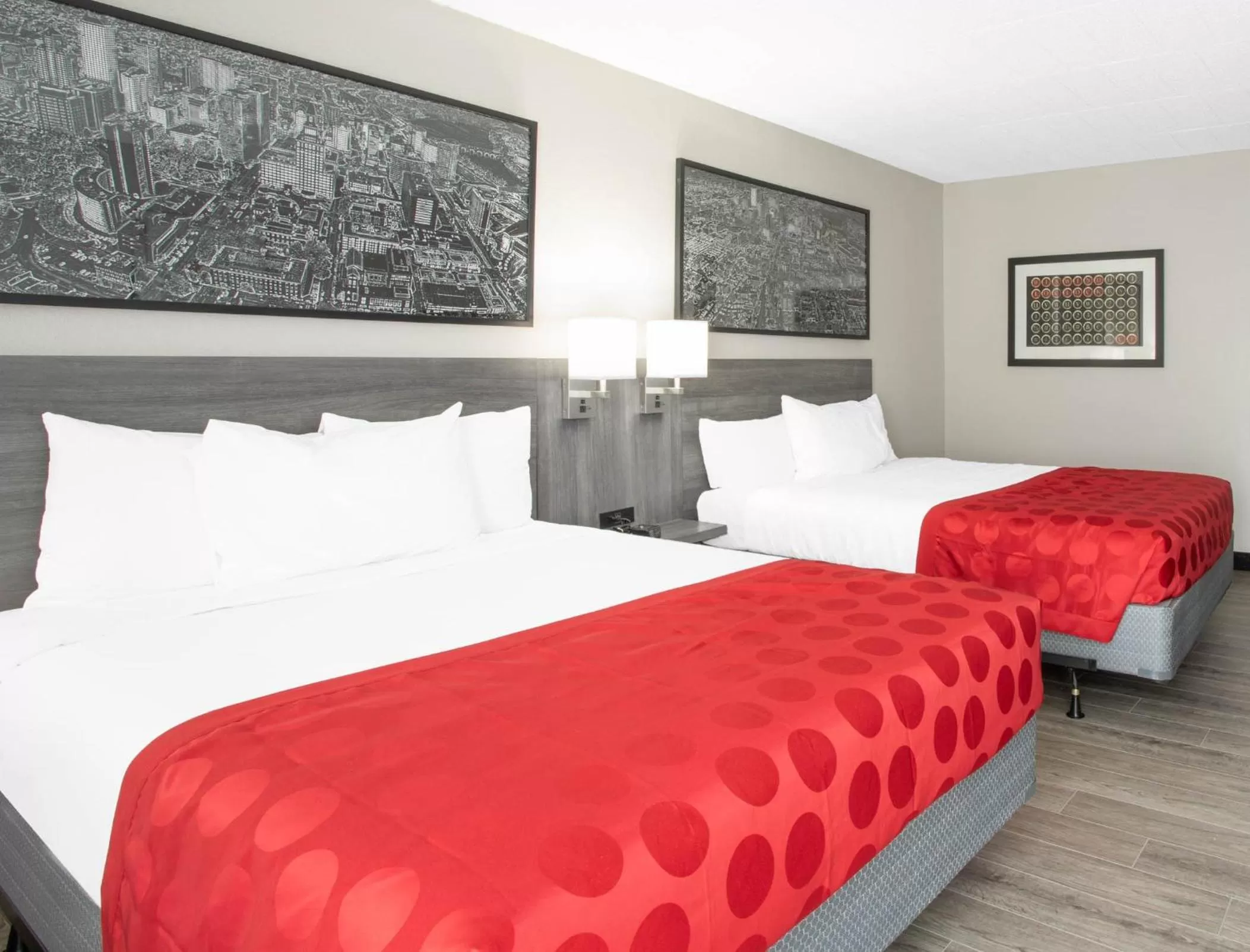 Queen Room with Two Queen Beds - Non-Smoking in Ramada by Wyndham Hartford North - Bradley Airport