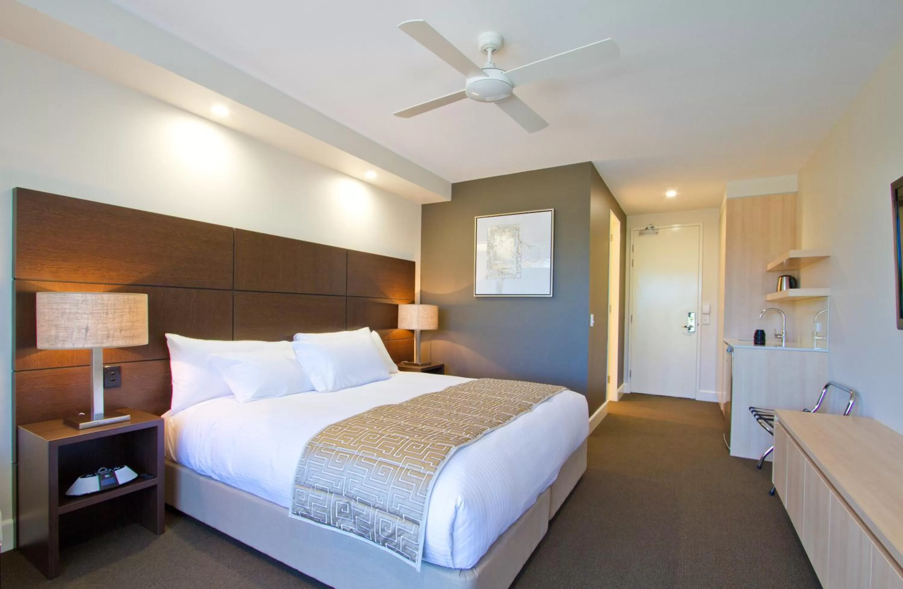 King Suite in The Remington Muswellbrook