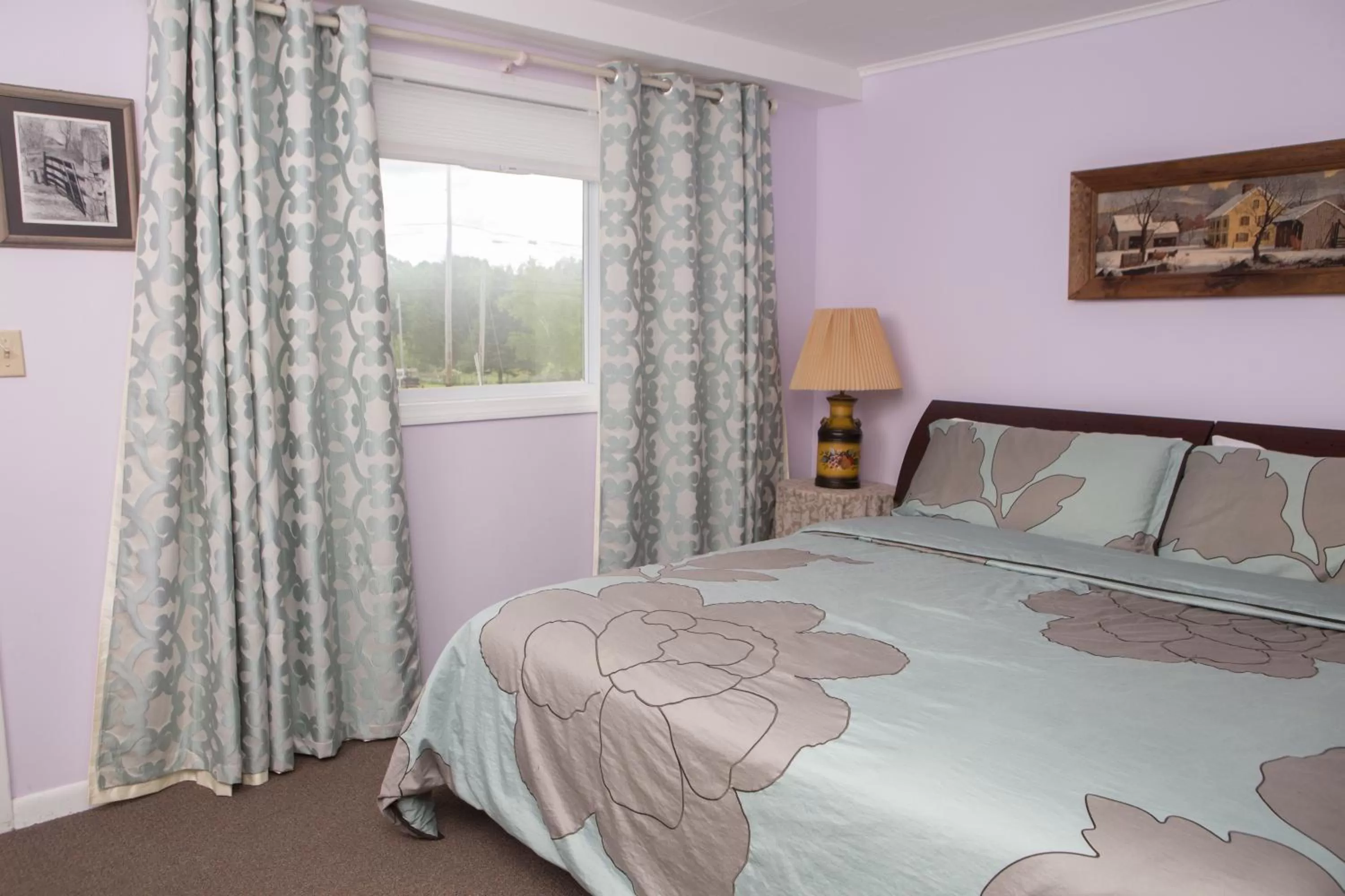 King Room in Governor's Rock Motel