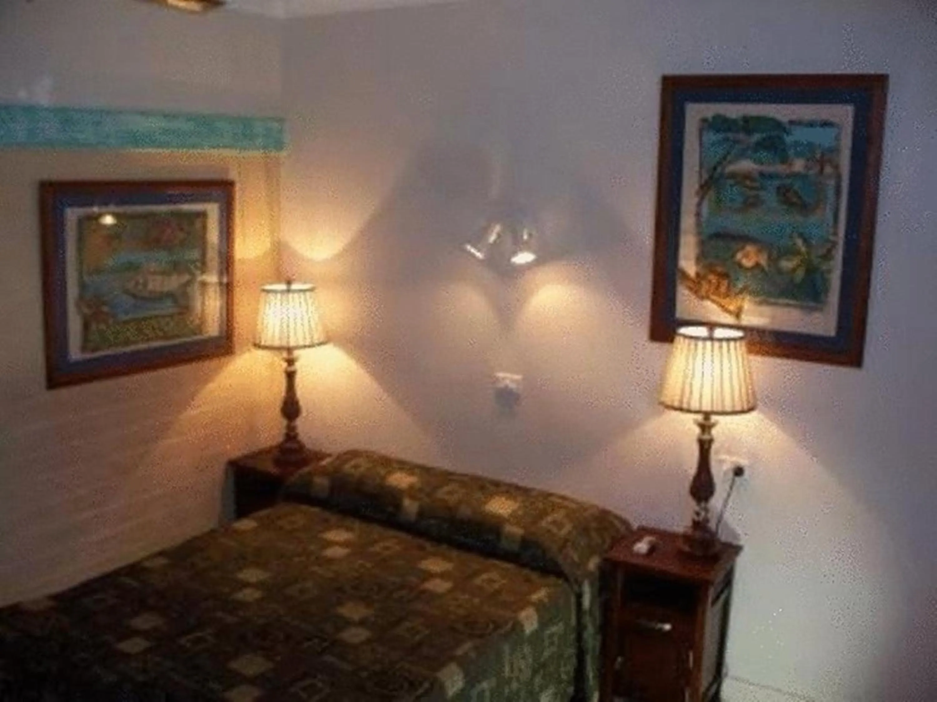 Club Suite in Aspect Central