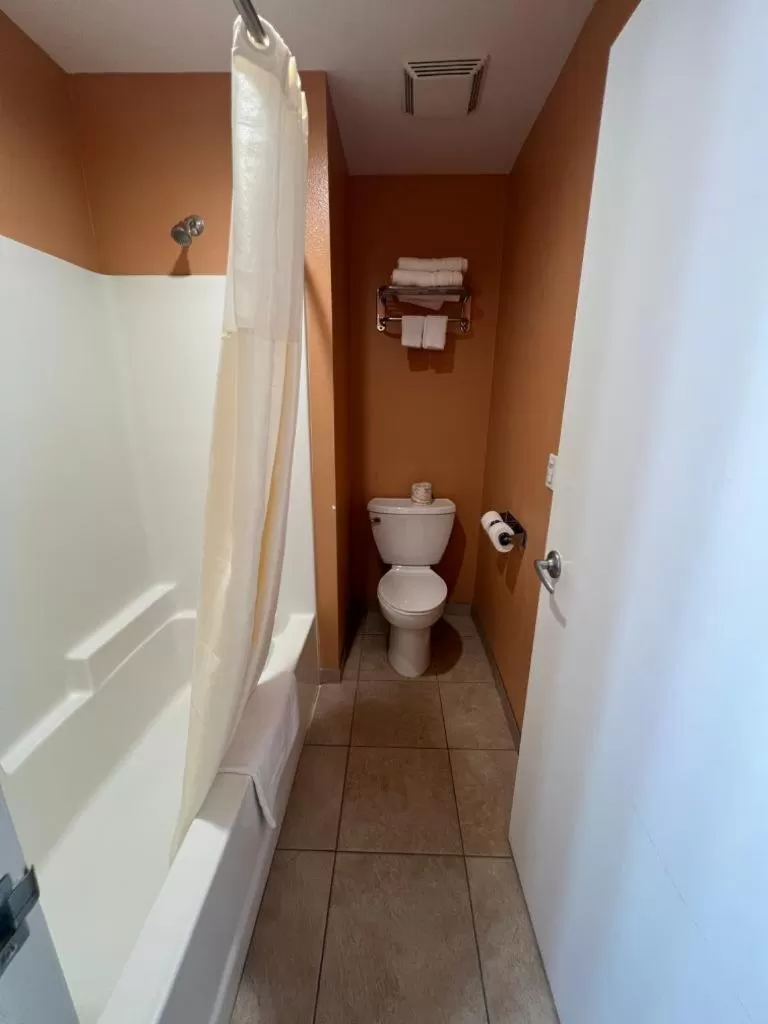 Queen Room with Two Queen Beds in Rancho California Inn Temecula