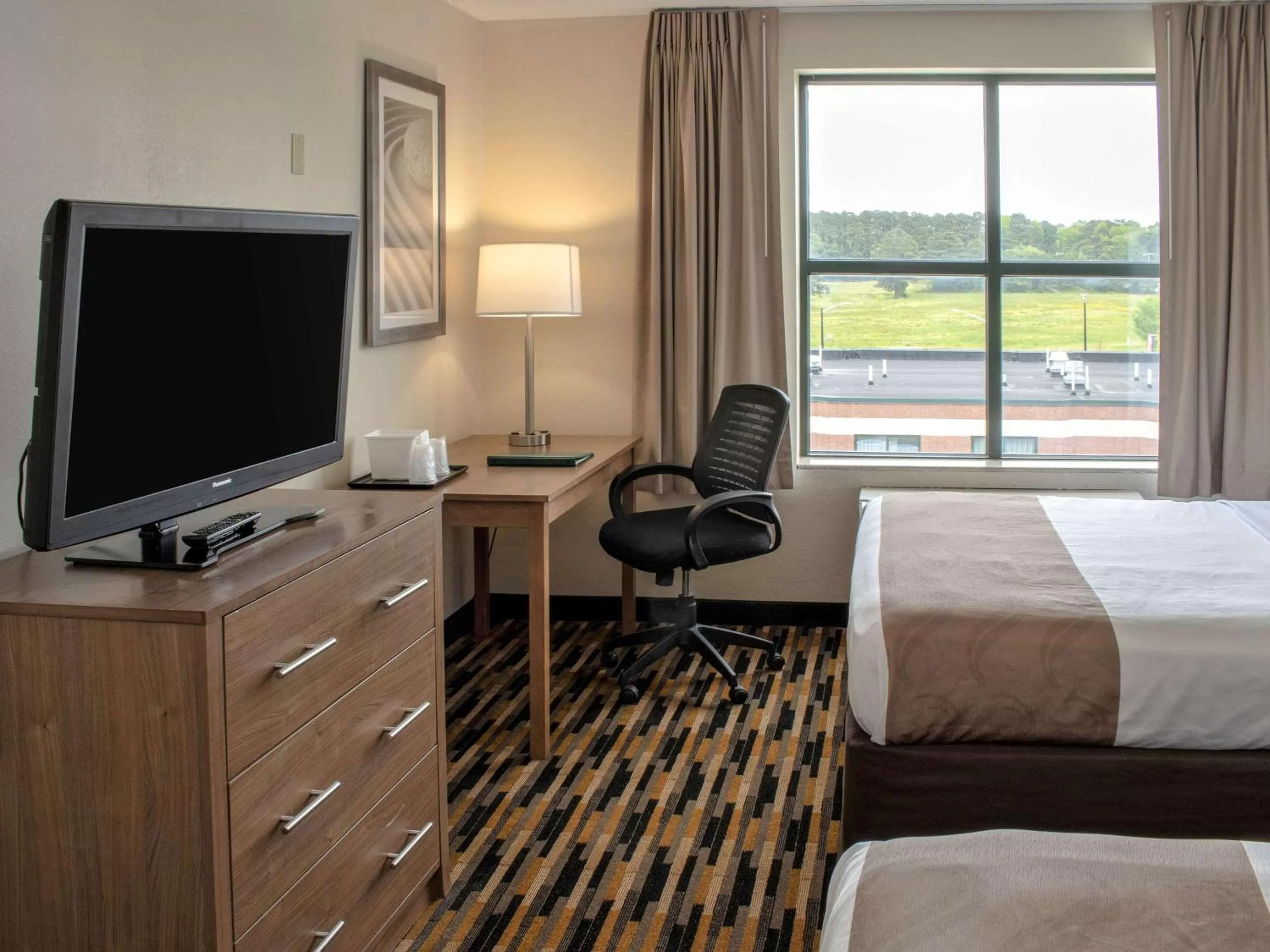 Queen Suite with Two Queen Beds - Non-Smoking in Quality Suites Lake Wright - Norfolk Airport