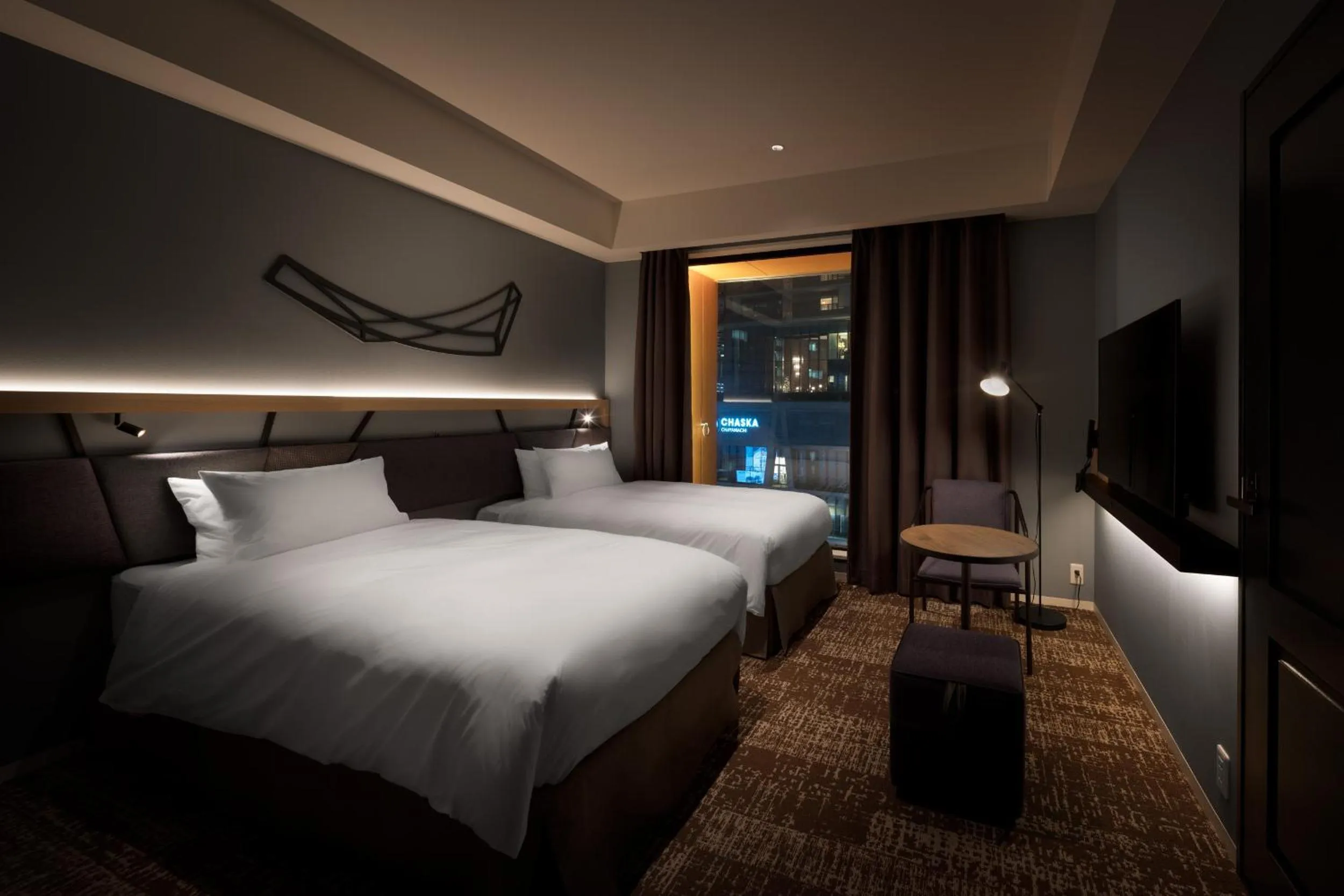 Premium Twin Room in Nest Hotel Osaka Umeda
