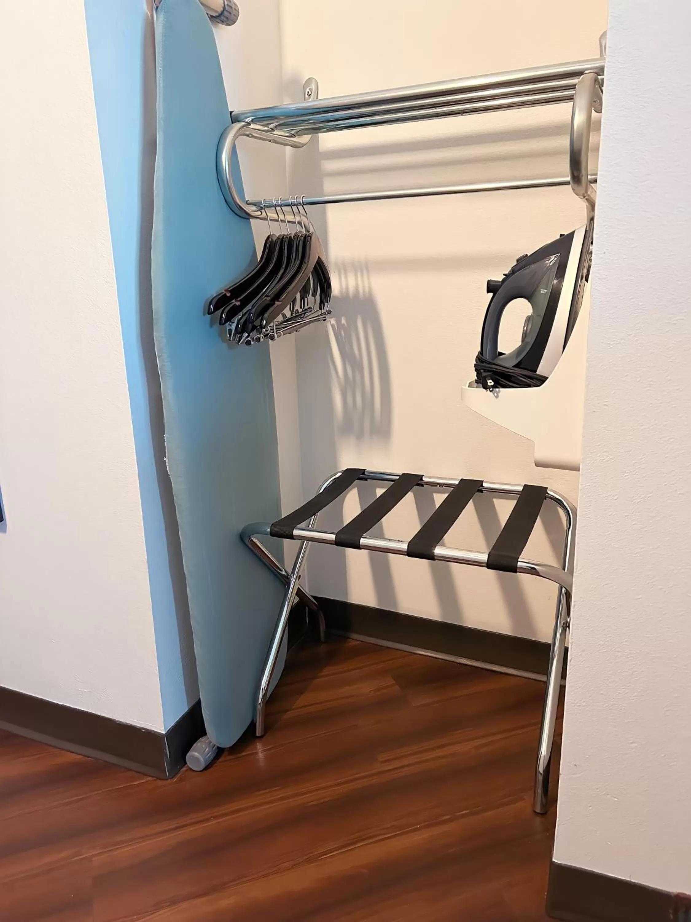 Queen Room - Disability Access in La Quinta by Wyndham Bozeman