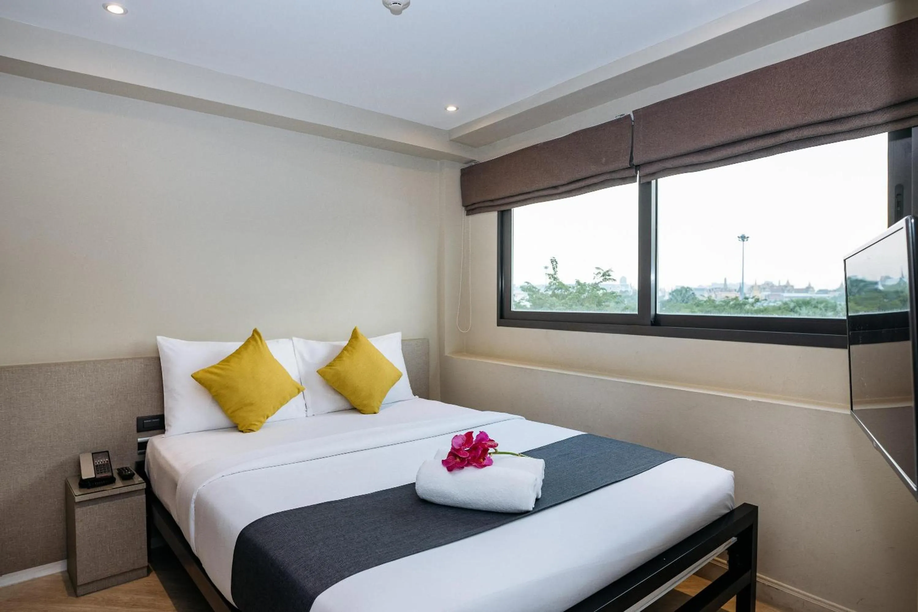 Superior Queen Room in Lucky House Khaosan