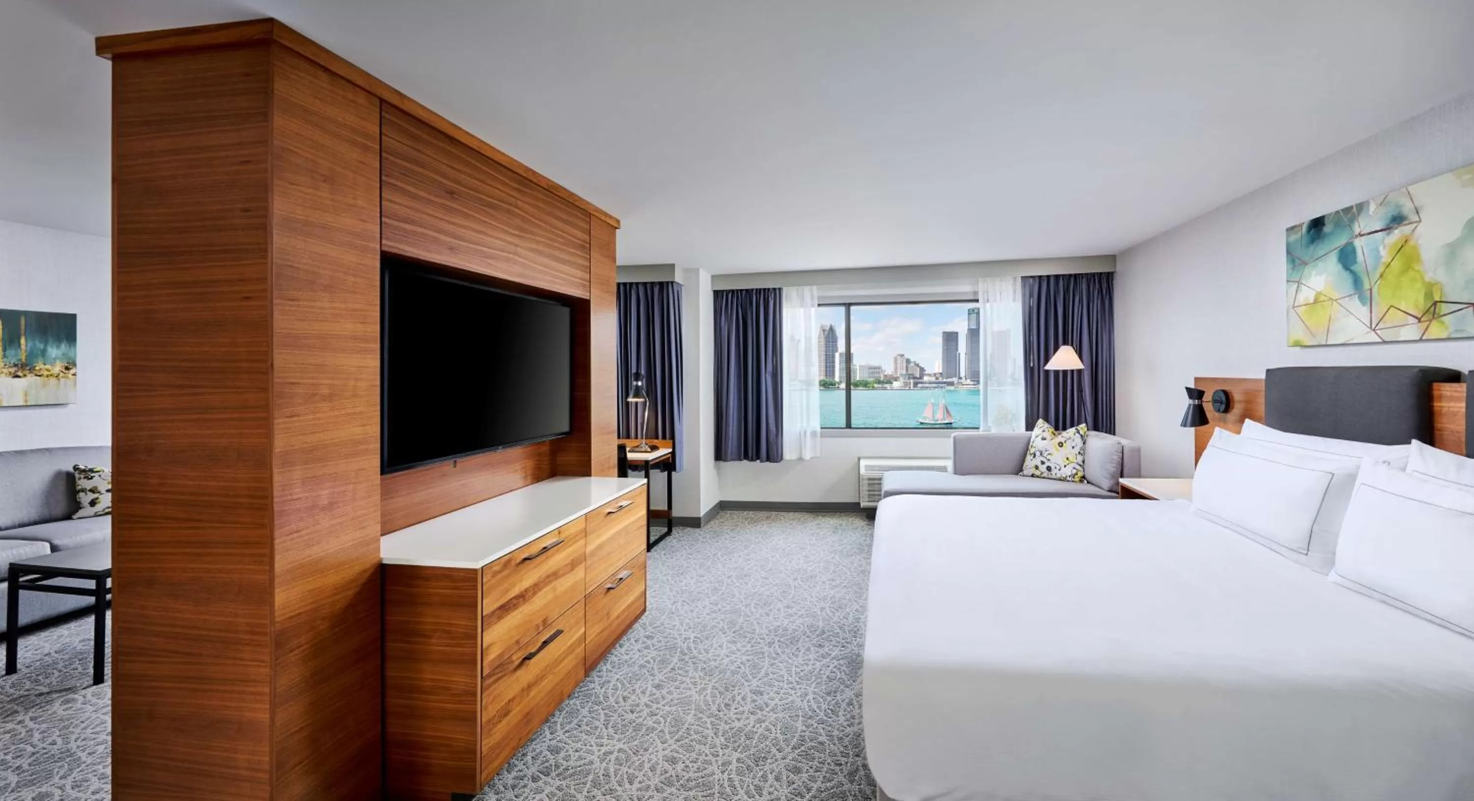 King Studio Suite with Water View in DoubleTree by Hilton Windsor, ON