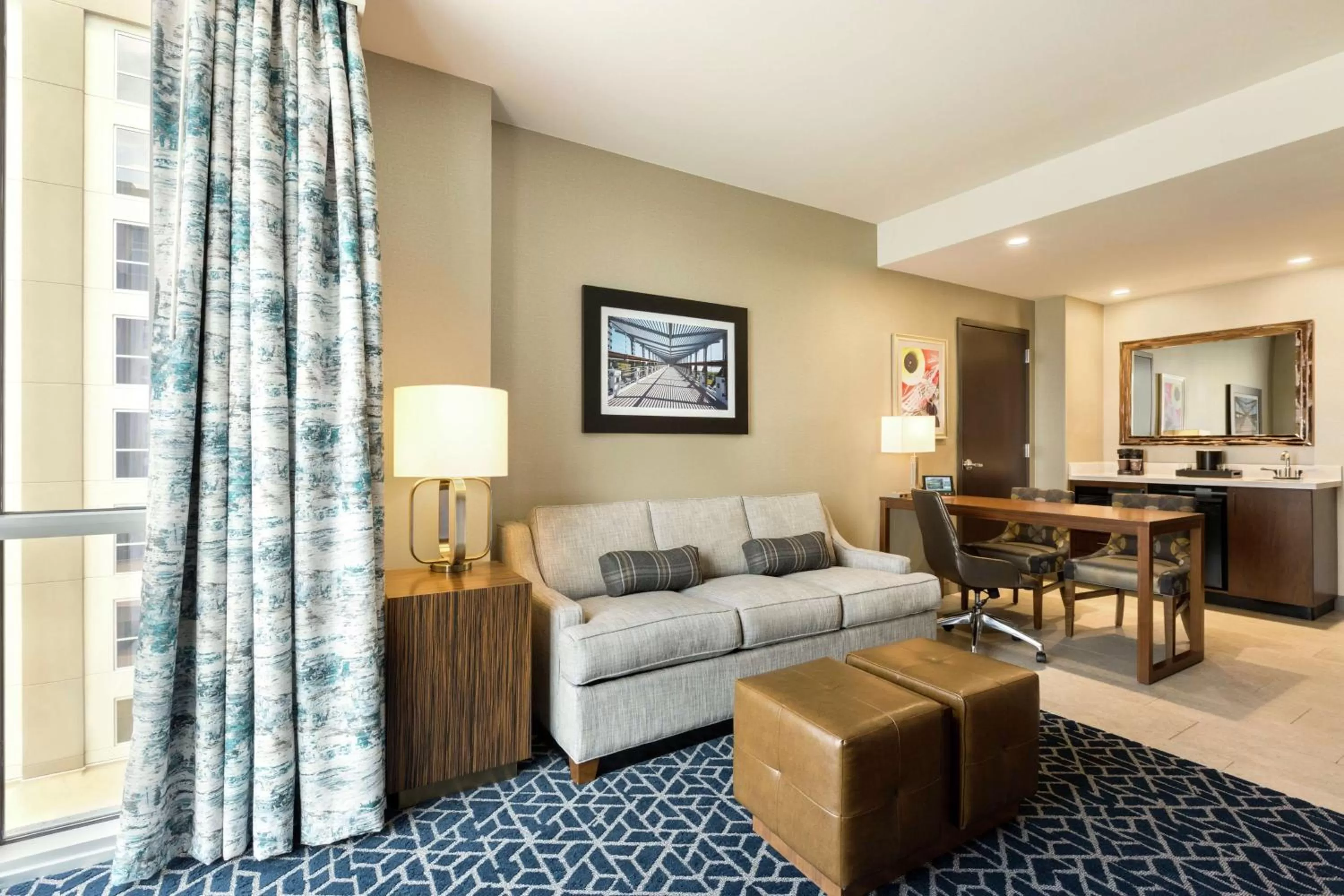 King Studio Suite in Embassy Suites By Hilton Denton Convention Center