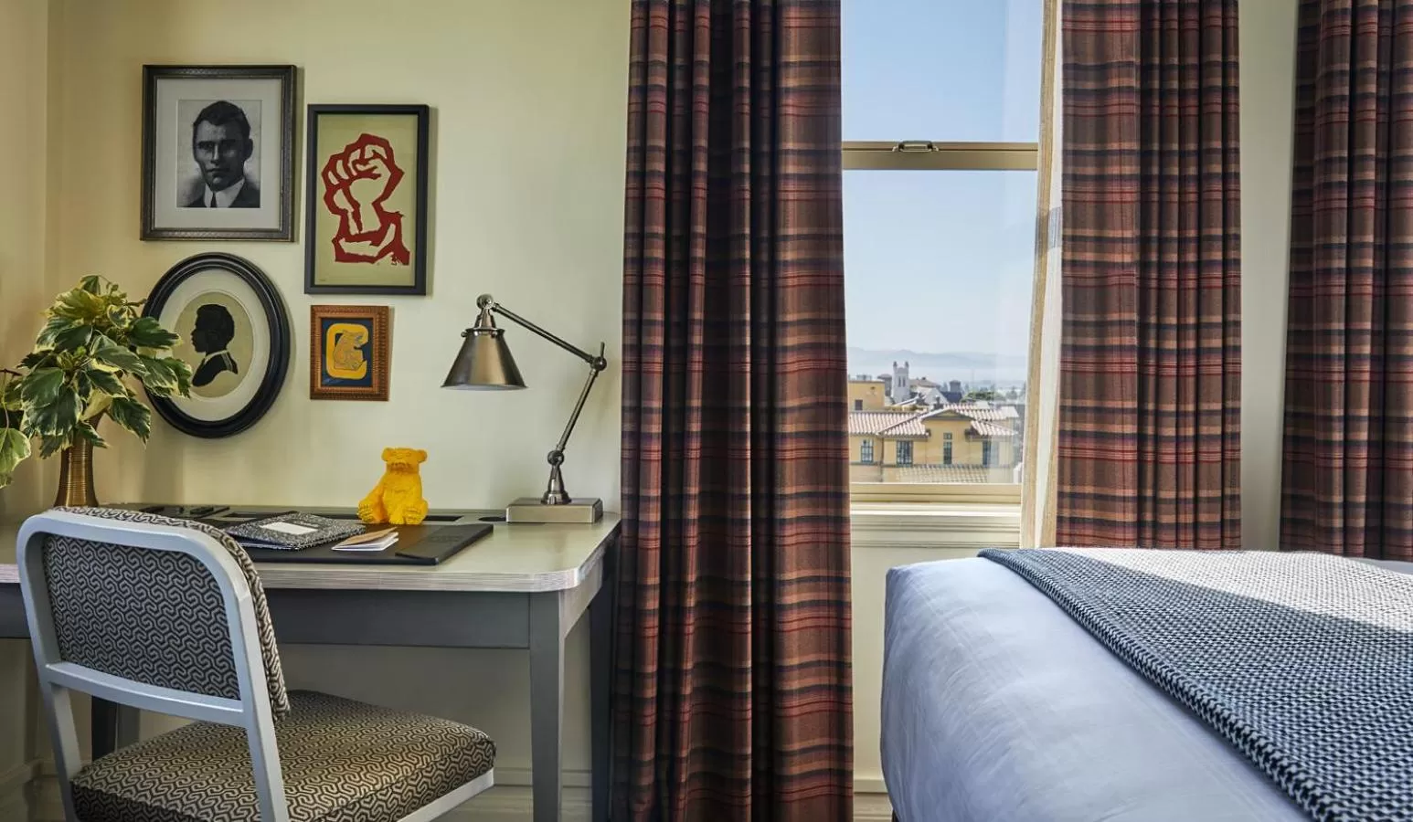 Deluxe Double Room in Graduate by Hilton Berkeley