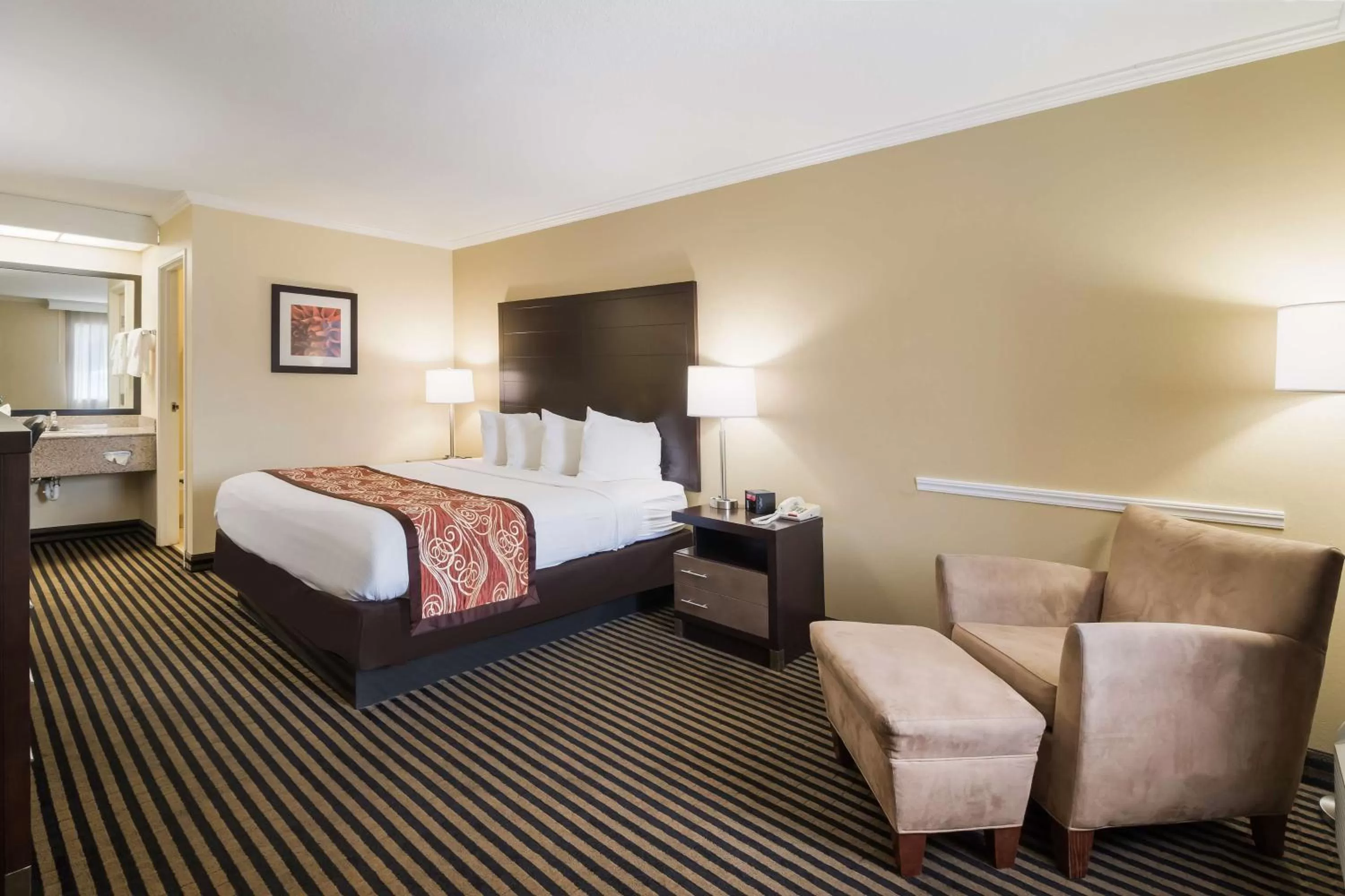 King Room - Non-Smoking in Best Western - McKenzie