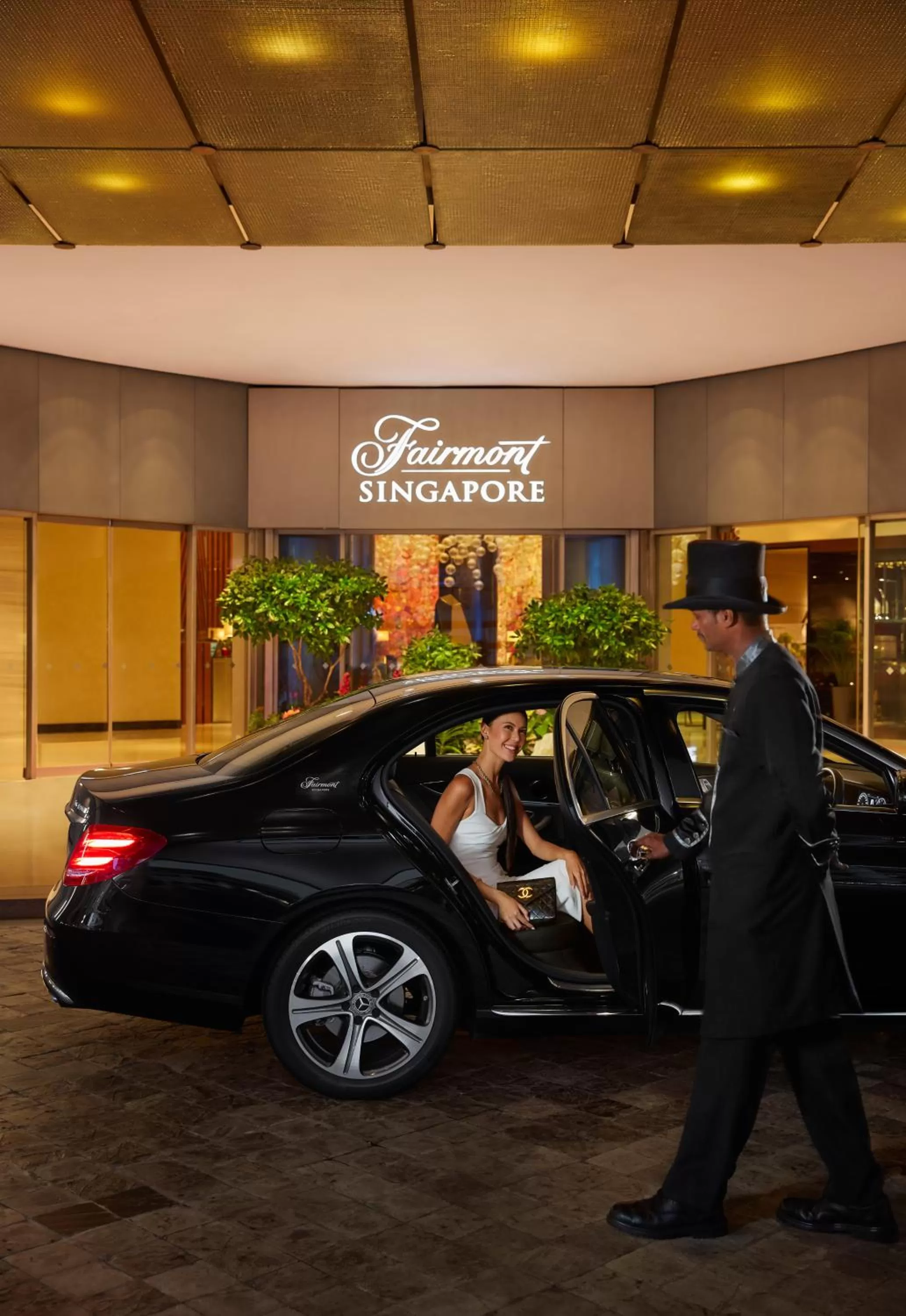 Facade/entrance in Fairmont Singapore