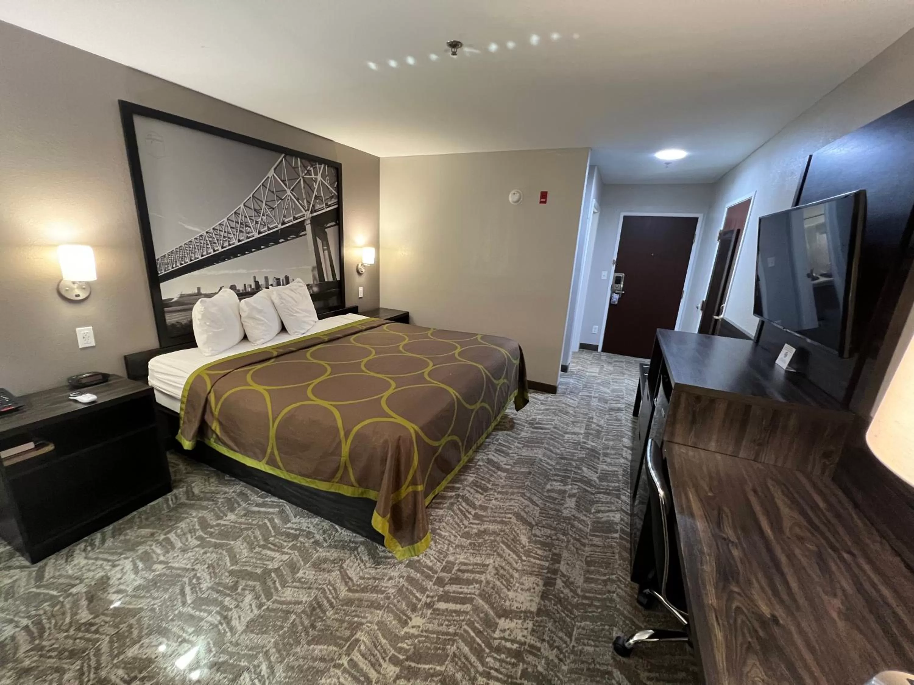 King Room - Non-Smoking in Super 8 by Wyndham Lake Charles/Sulphur