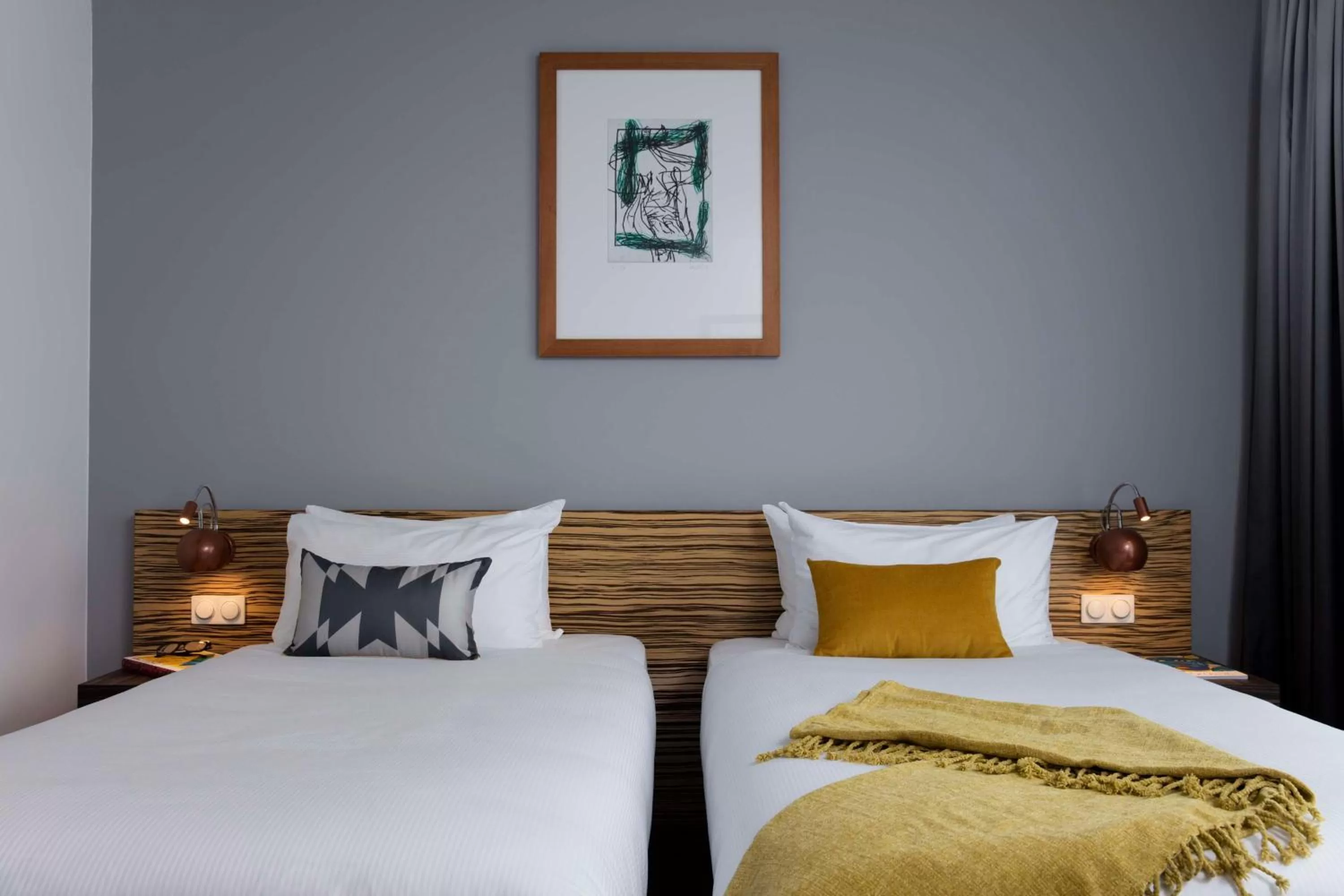 Art Twin Room in art'otel berlin mitte, Powered by Radisson Hotels