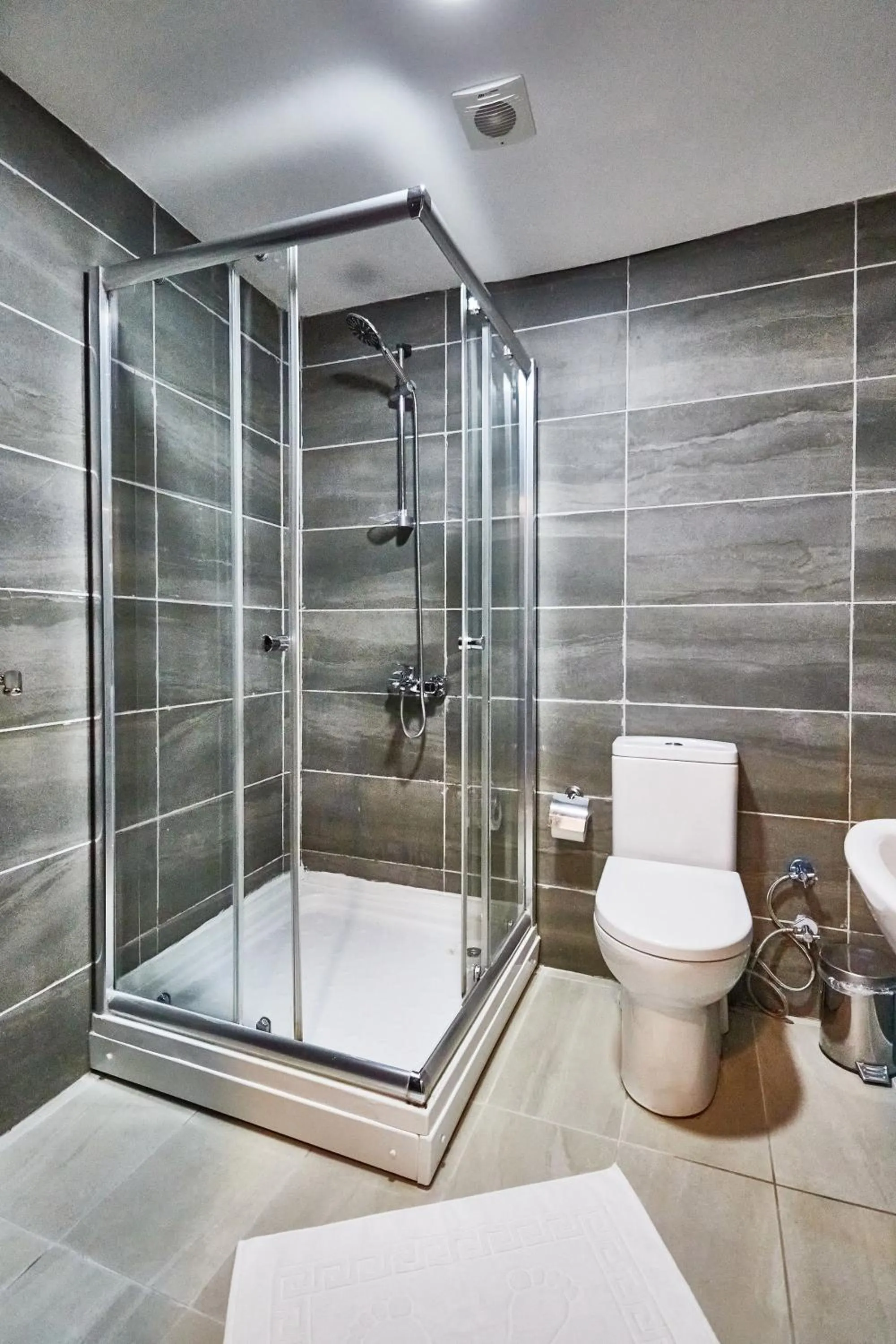 Triple Room in Kumru Hotel