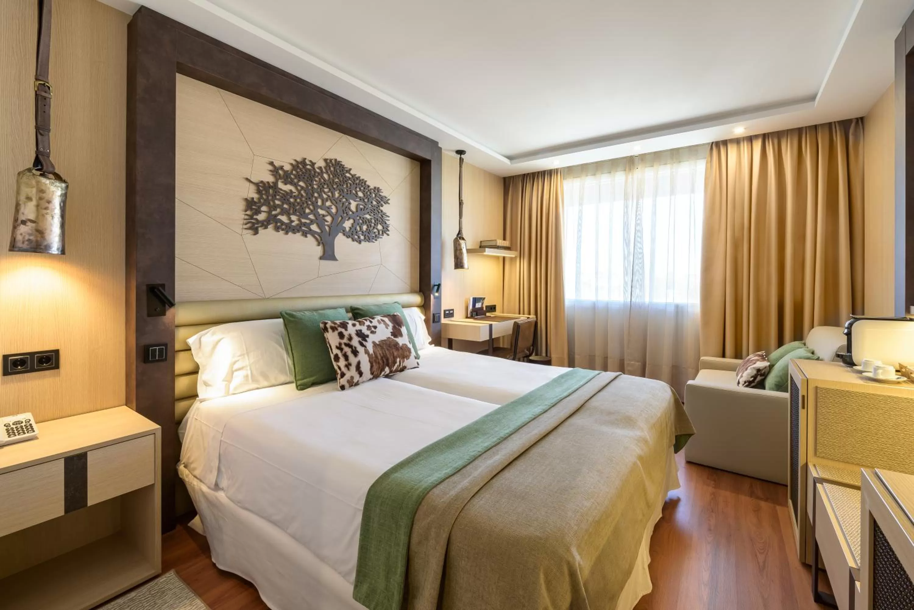 Deluxe Triple Room in Santemar