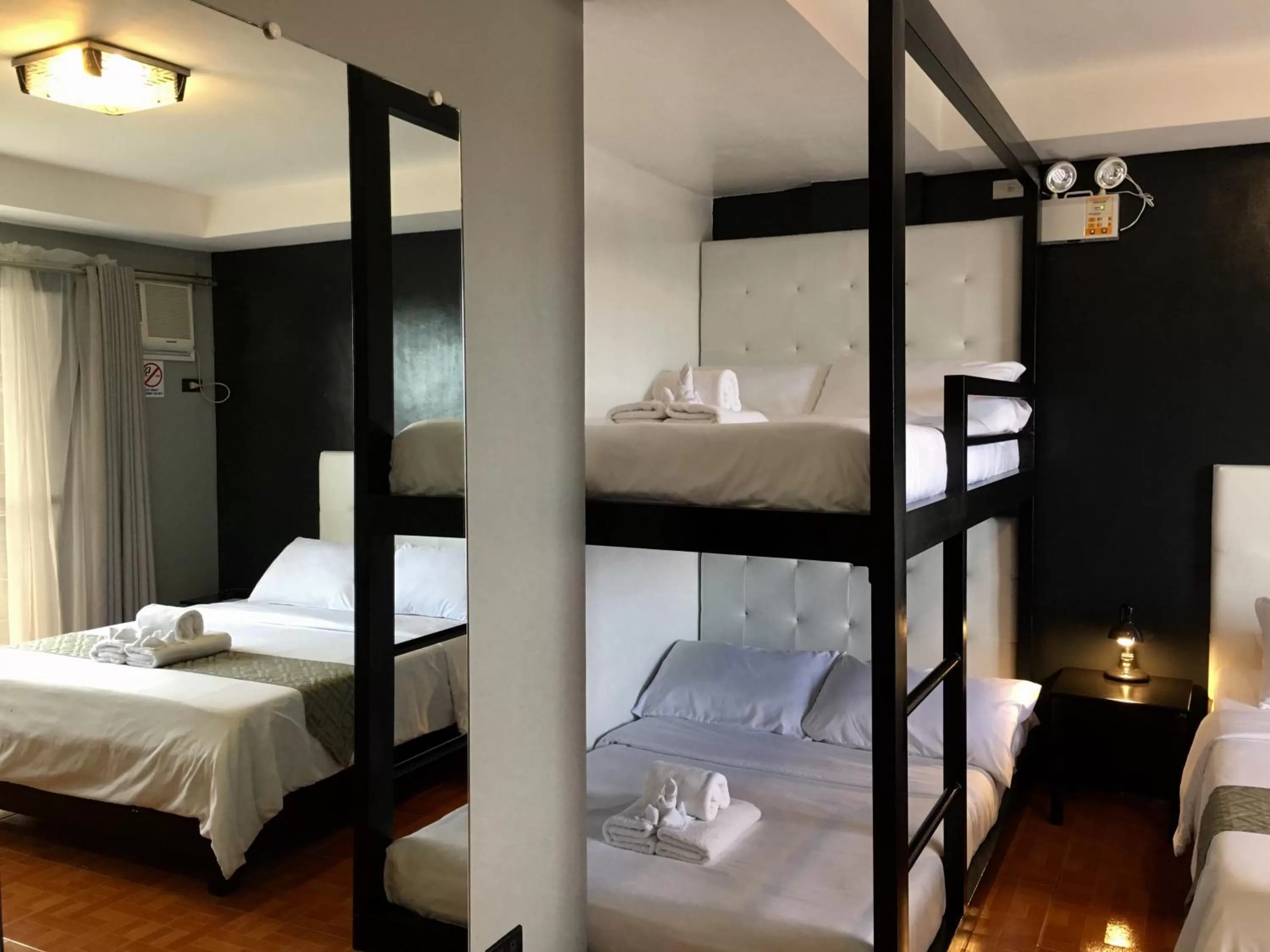 Bedroom, Bed in Rangya Hotel