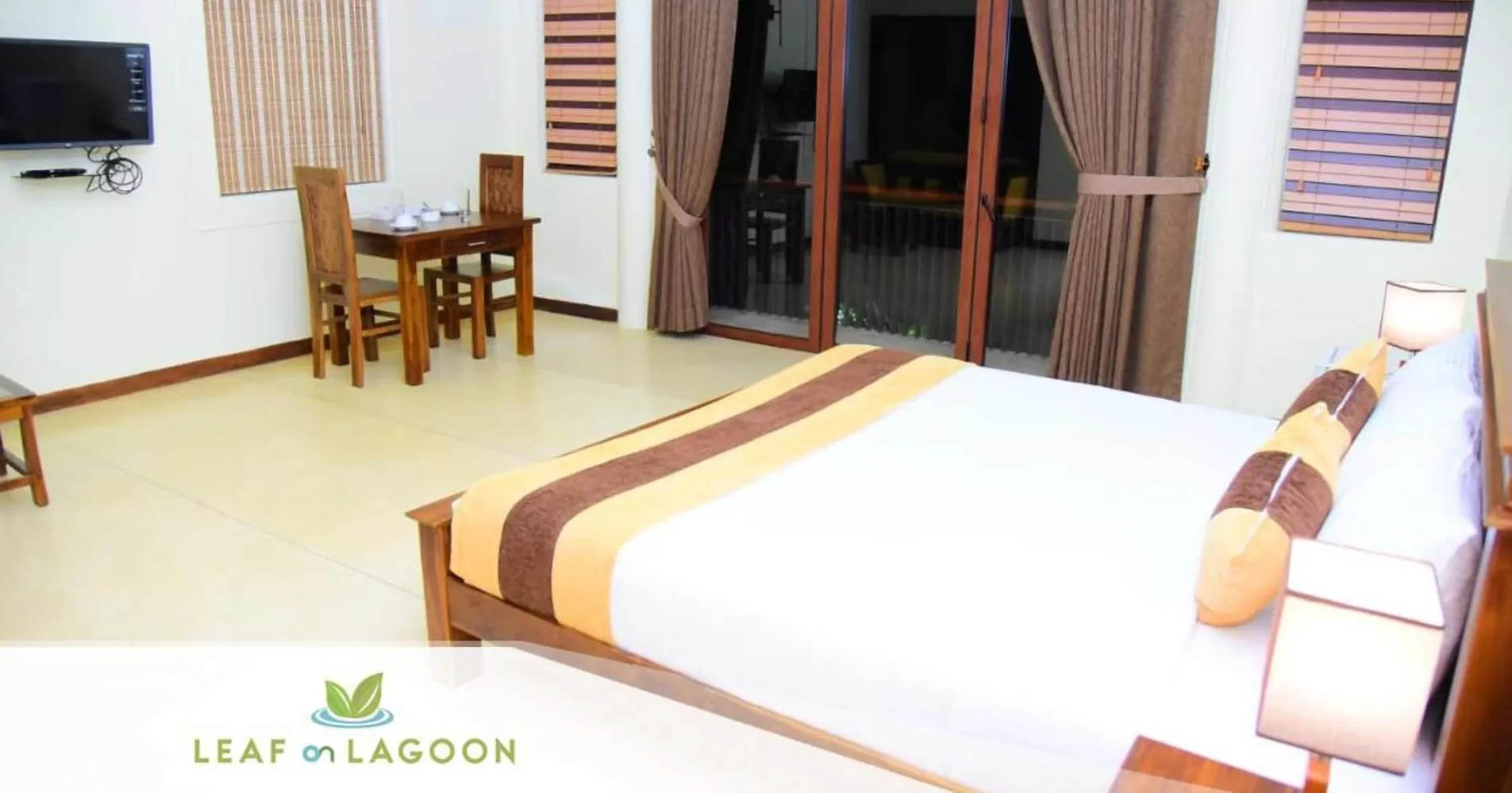Deluxe Double Room with Balcony - single occupancy in Hotel Leaf on Lagoon