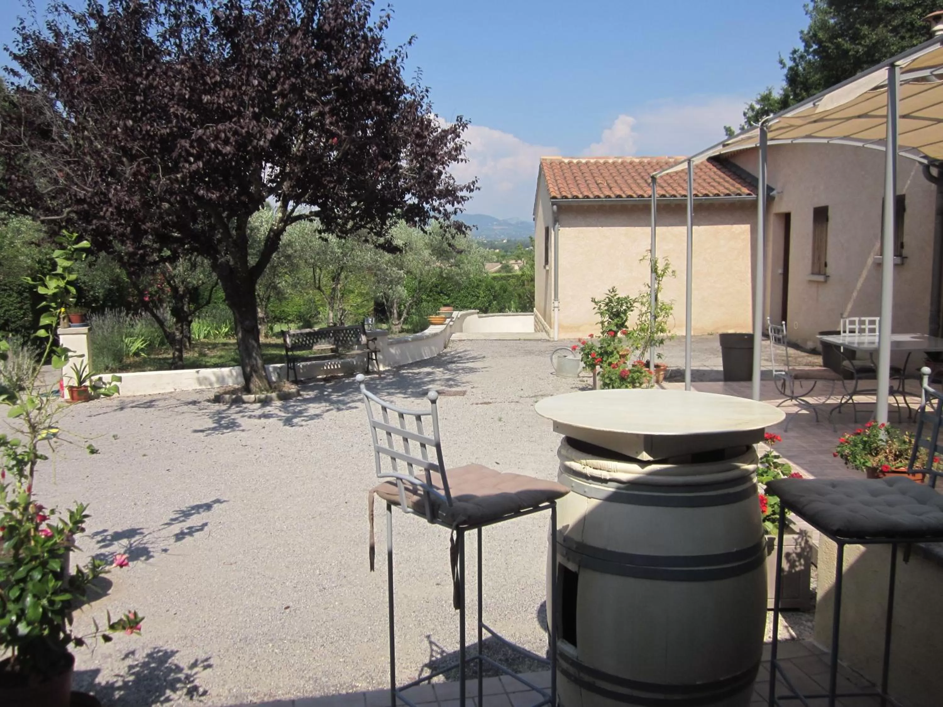 Twin Room in Les Verveines de Vaison