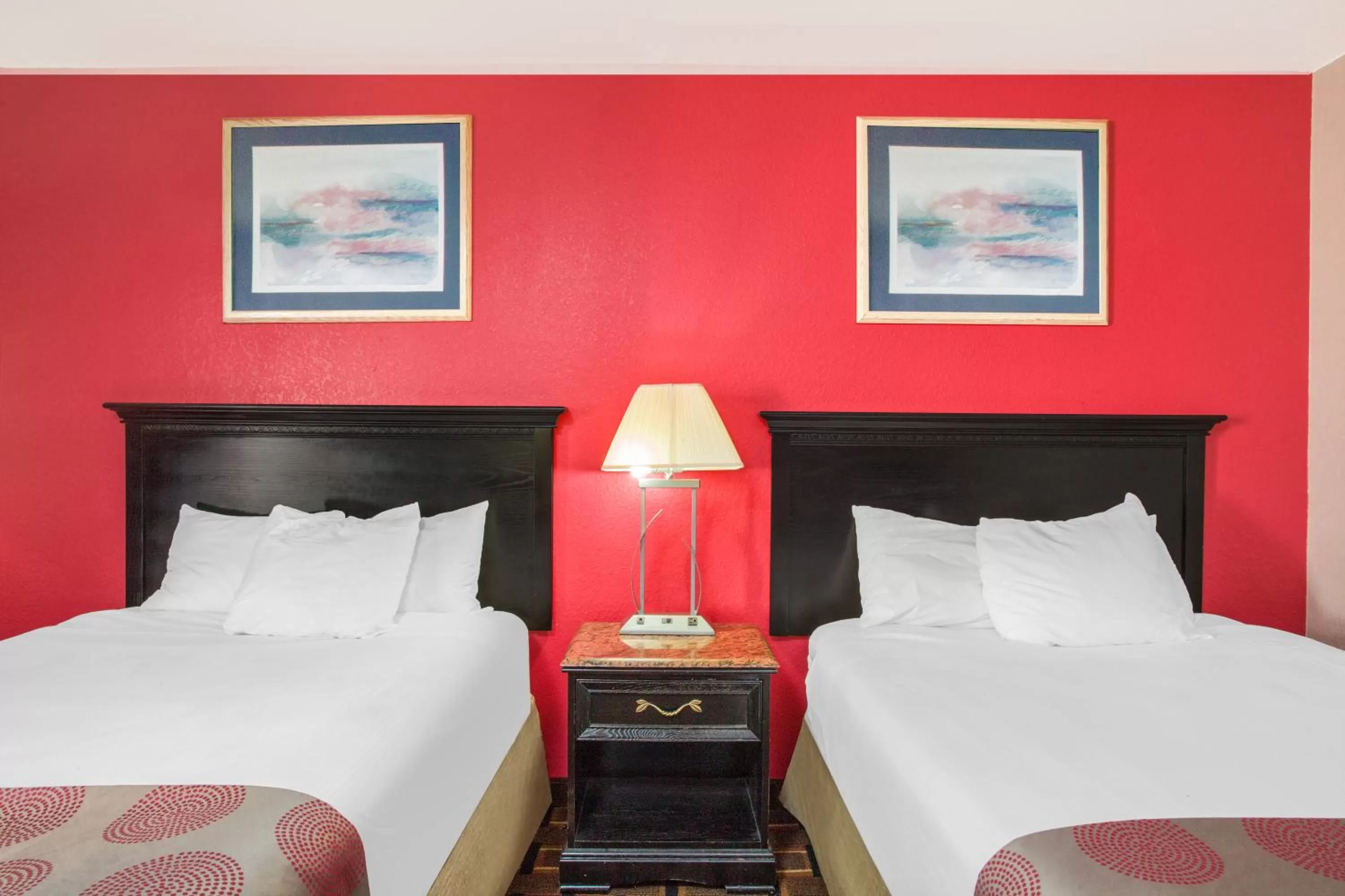 Deluxe Two Room Suite with Two Double Beds- Non-Smoking in Ramada by Wyndham Edgewood Hotel & Conference Center