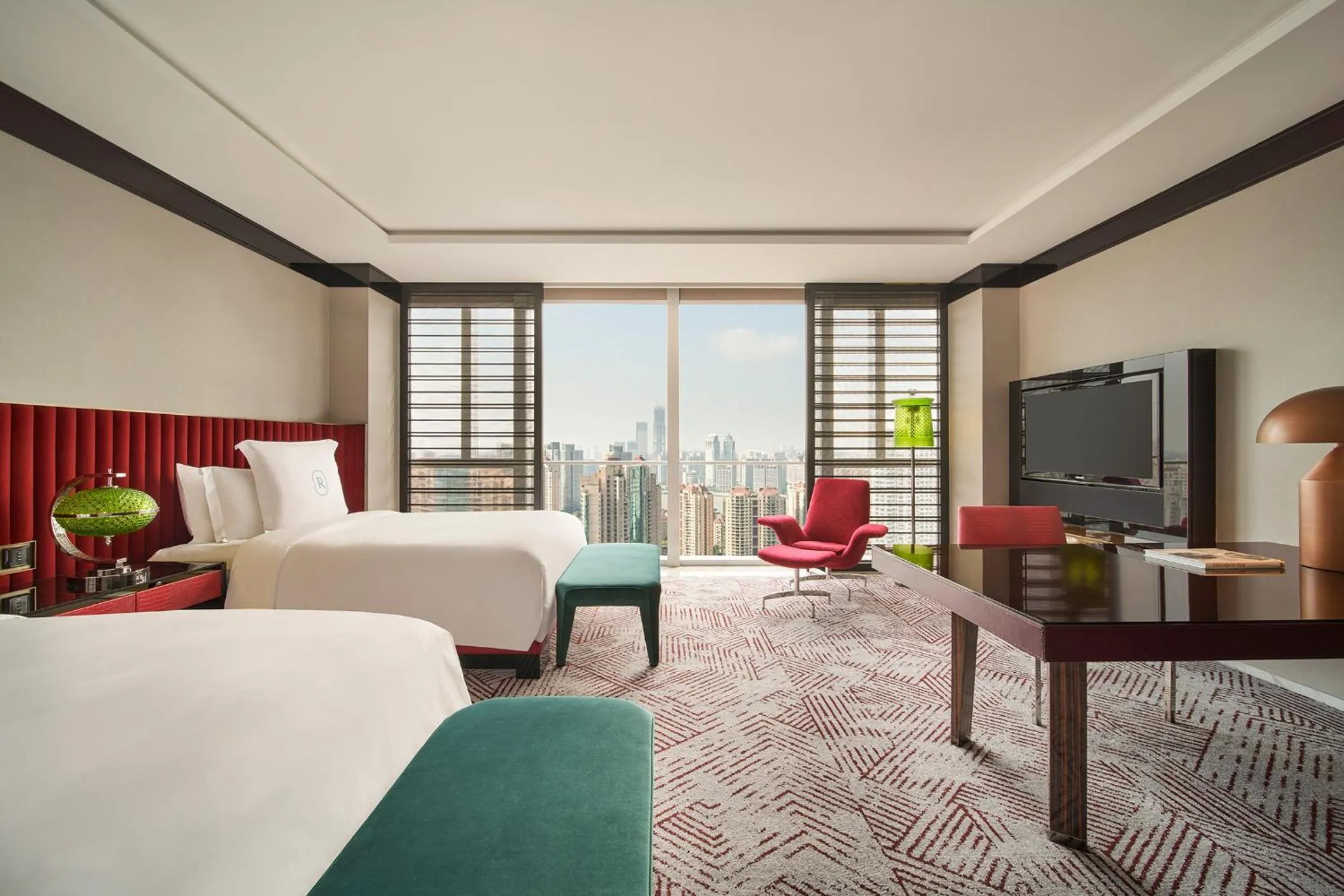 Premium Twin Room with City View in Regent Shanghai Pudong