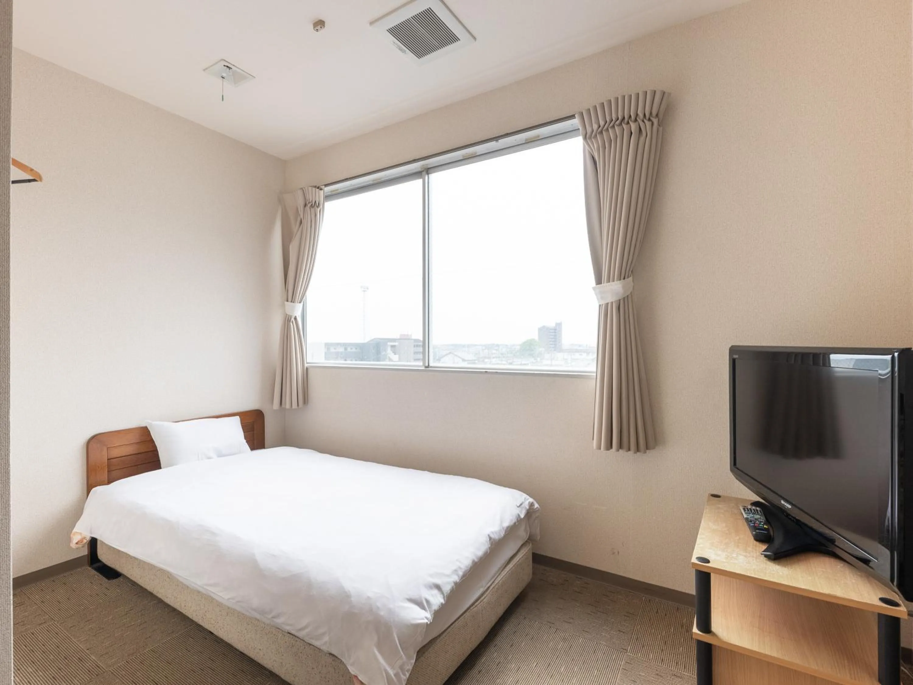 Triple Room - single occupancy - Non Smoking in Tabist Tatebayashi Station Hotel