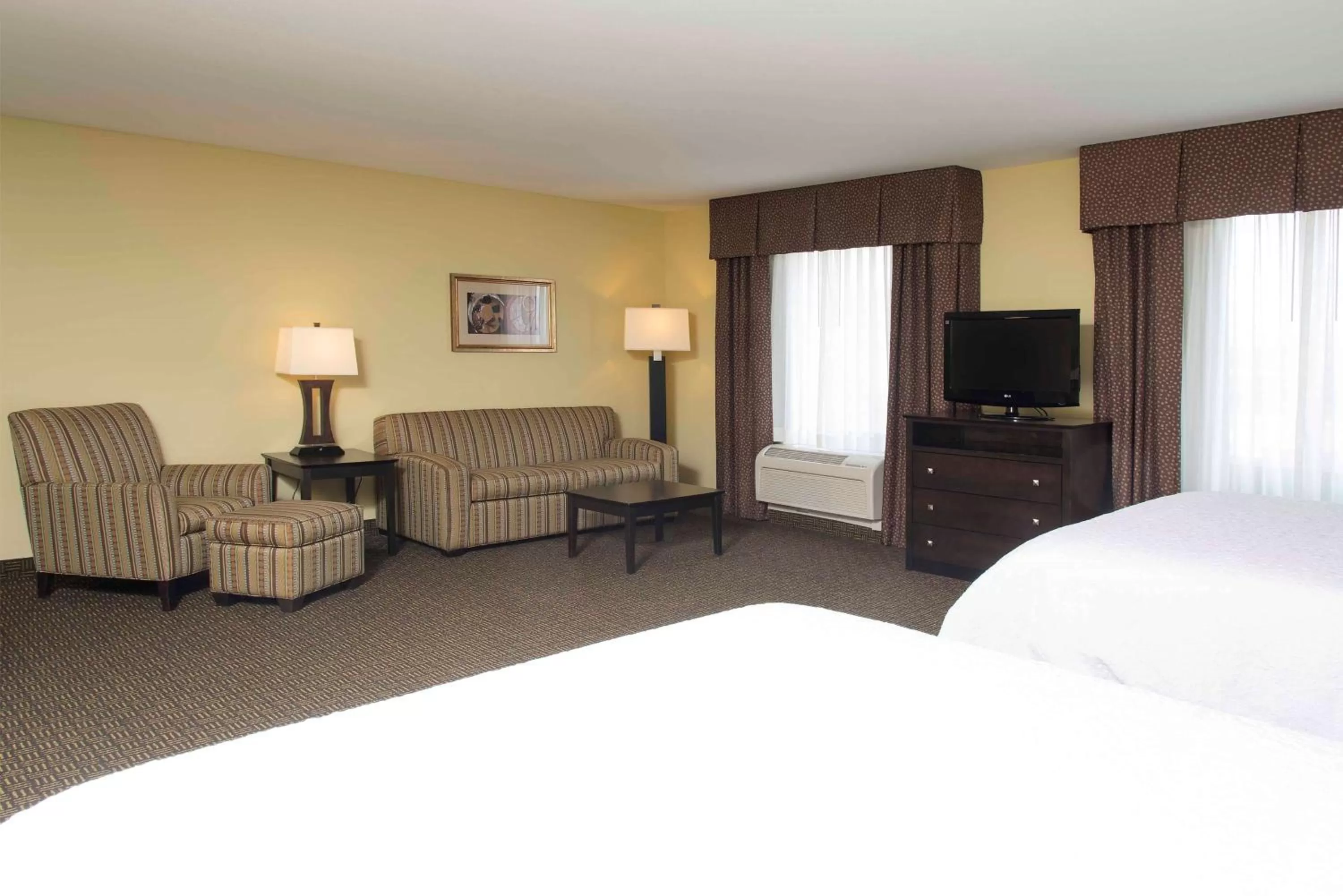 One-Bedroom Queen Suite with Two Queen Beds - Non-Smoking in Hampton Inn & Suites Danville